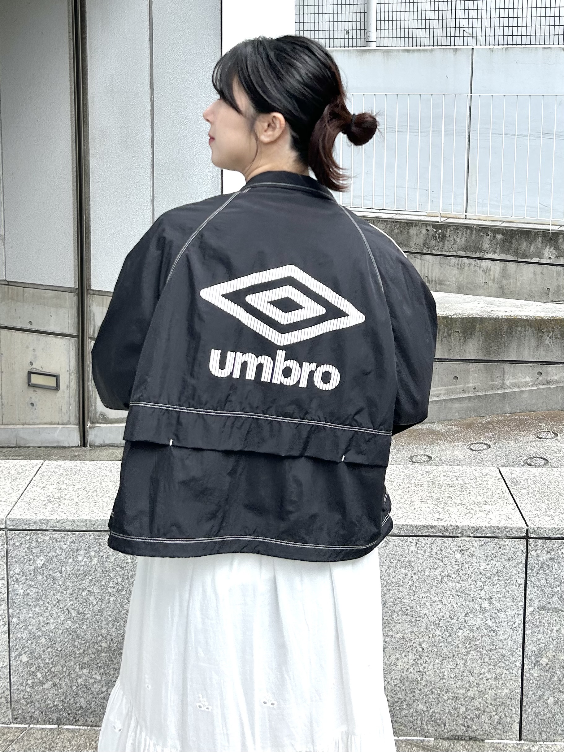 RINAさんの「OPAQUE.CLIP｜ロゴプリント刺繍アソートTシャツ【洗濯機OK】」を使ったコーディネート