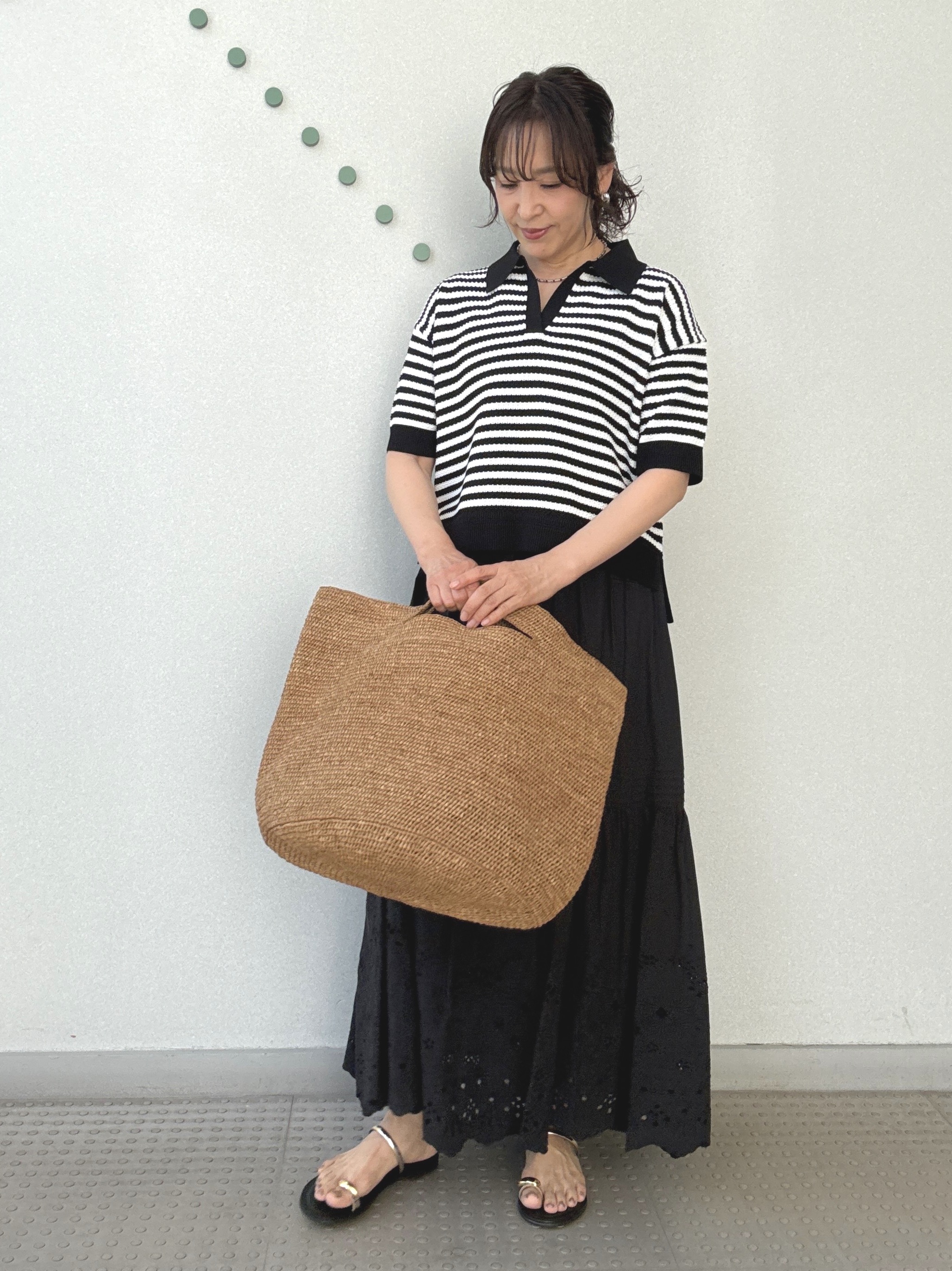 kawamuraさんの「DRESSTERIOR｜ウォッシャブルエンブロイダリースカート」を使ったコーディネート