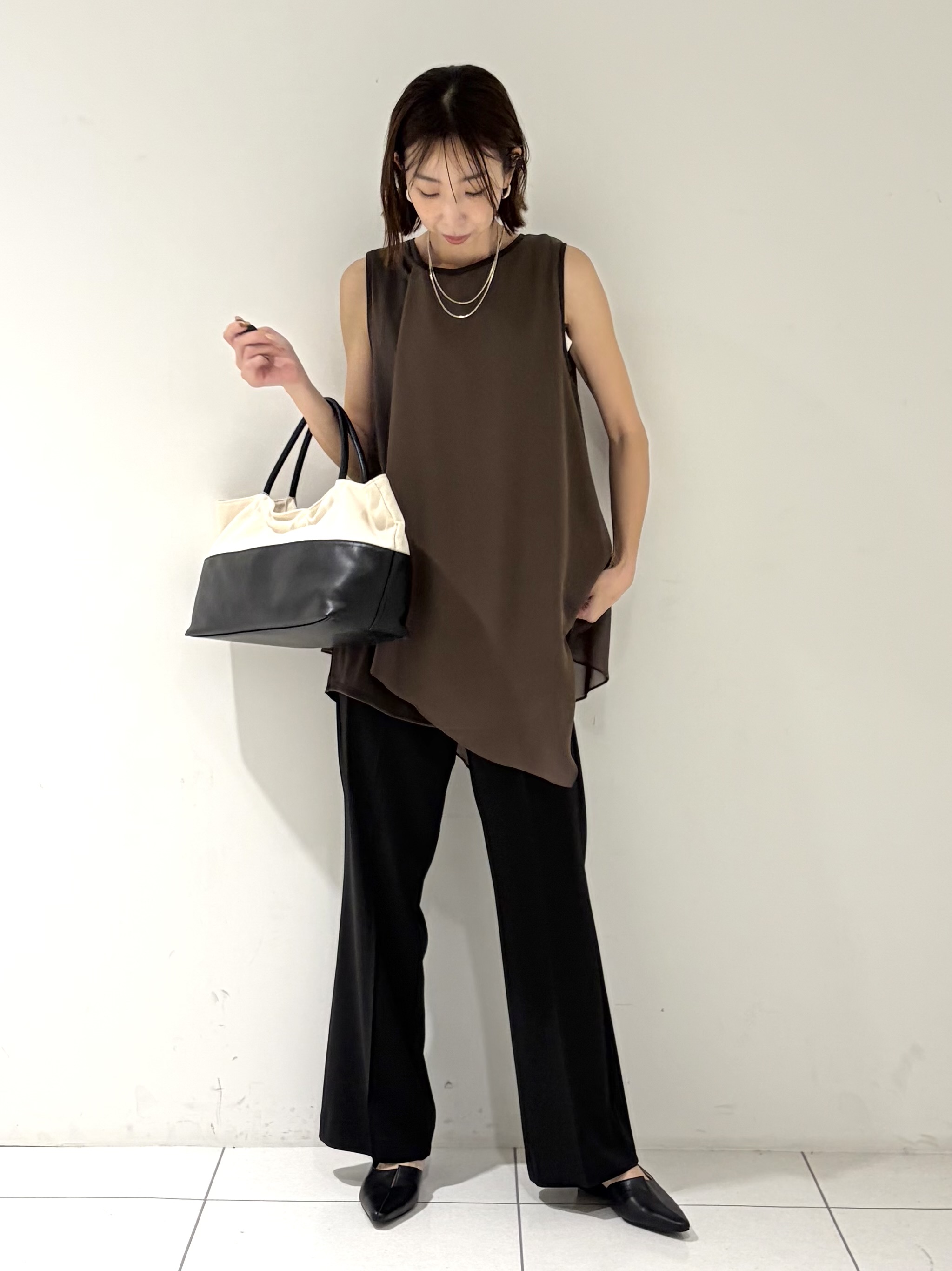 shioriさんの「INDIVI｜ドッキングチュニックカットソー」を使ったコーディネート