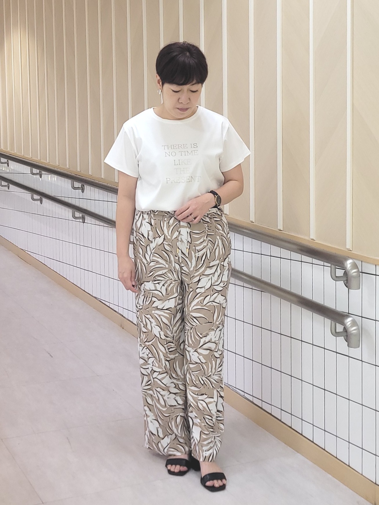 tomoさんの「COUP DE CHANCE｜【手洗い可/軽量】シアーブルゾン」を使ったコーディネート