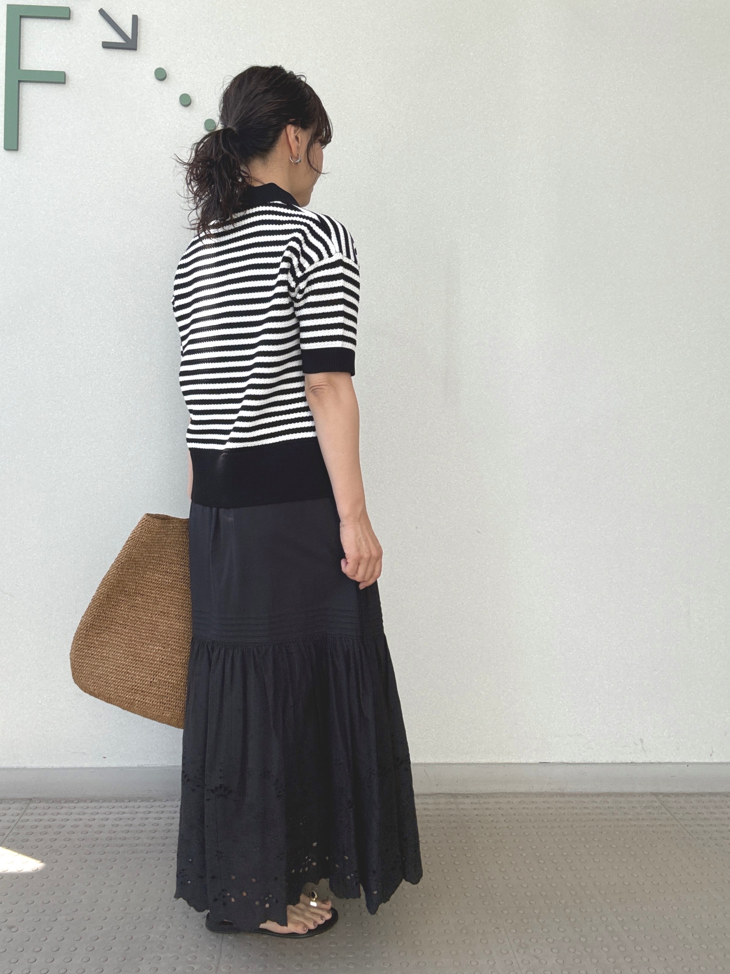 kawamuraさんの「DRESSTERIOR｜ウォッシャブルエンブロイダリースカート」を使ったコーディネート