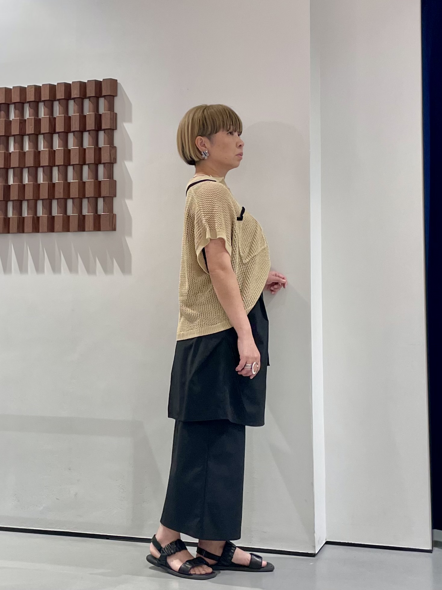 KOUさんの「INDIVI｜メッシュポロドルマンニット」を使ったコーディネート