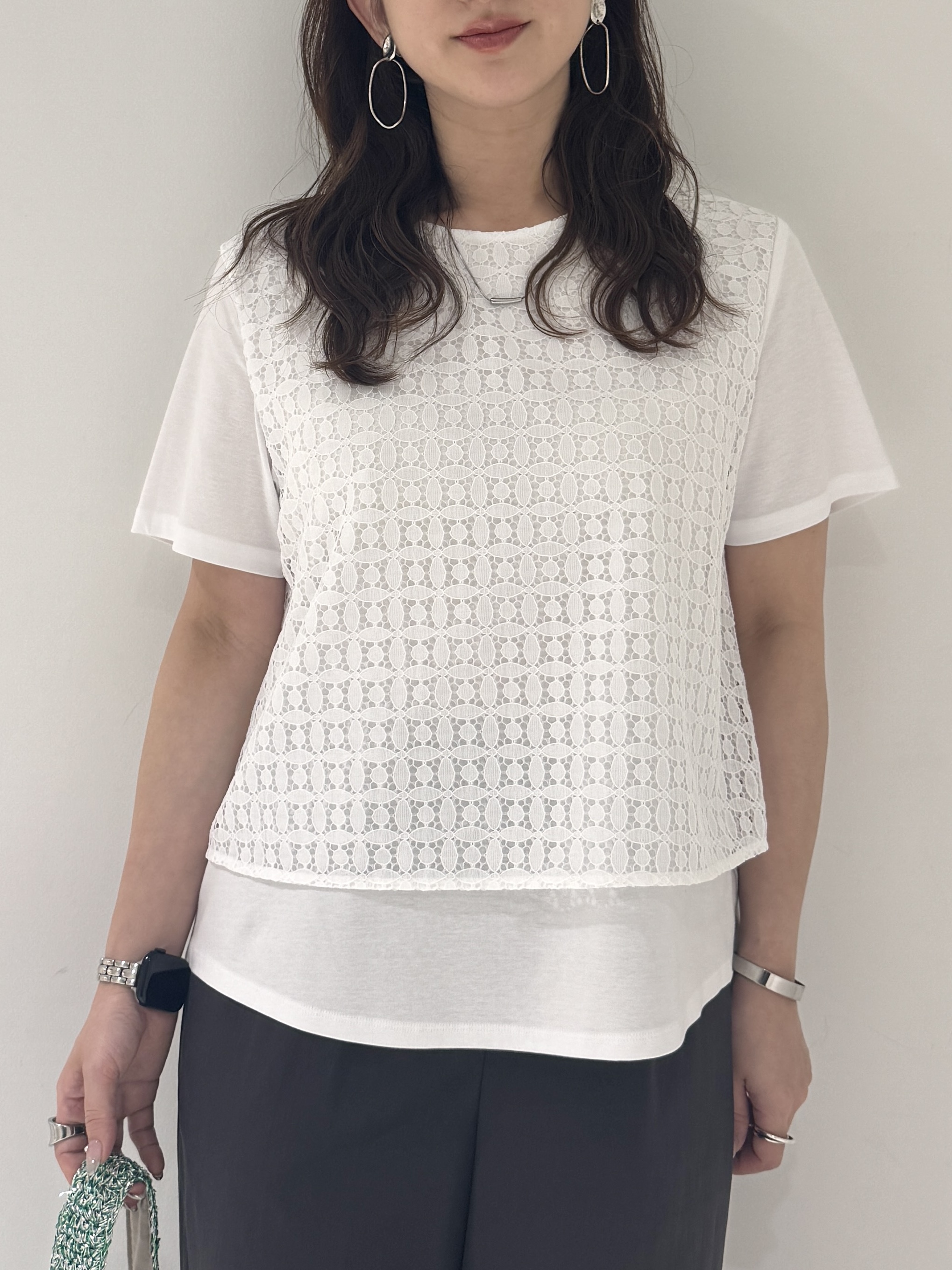 そんさんの「INDIVI｜【洗える】レイヤード風レースコンビTシャツ」を使ったコーディネート