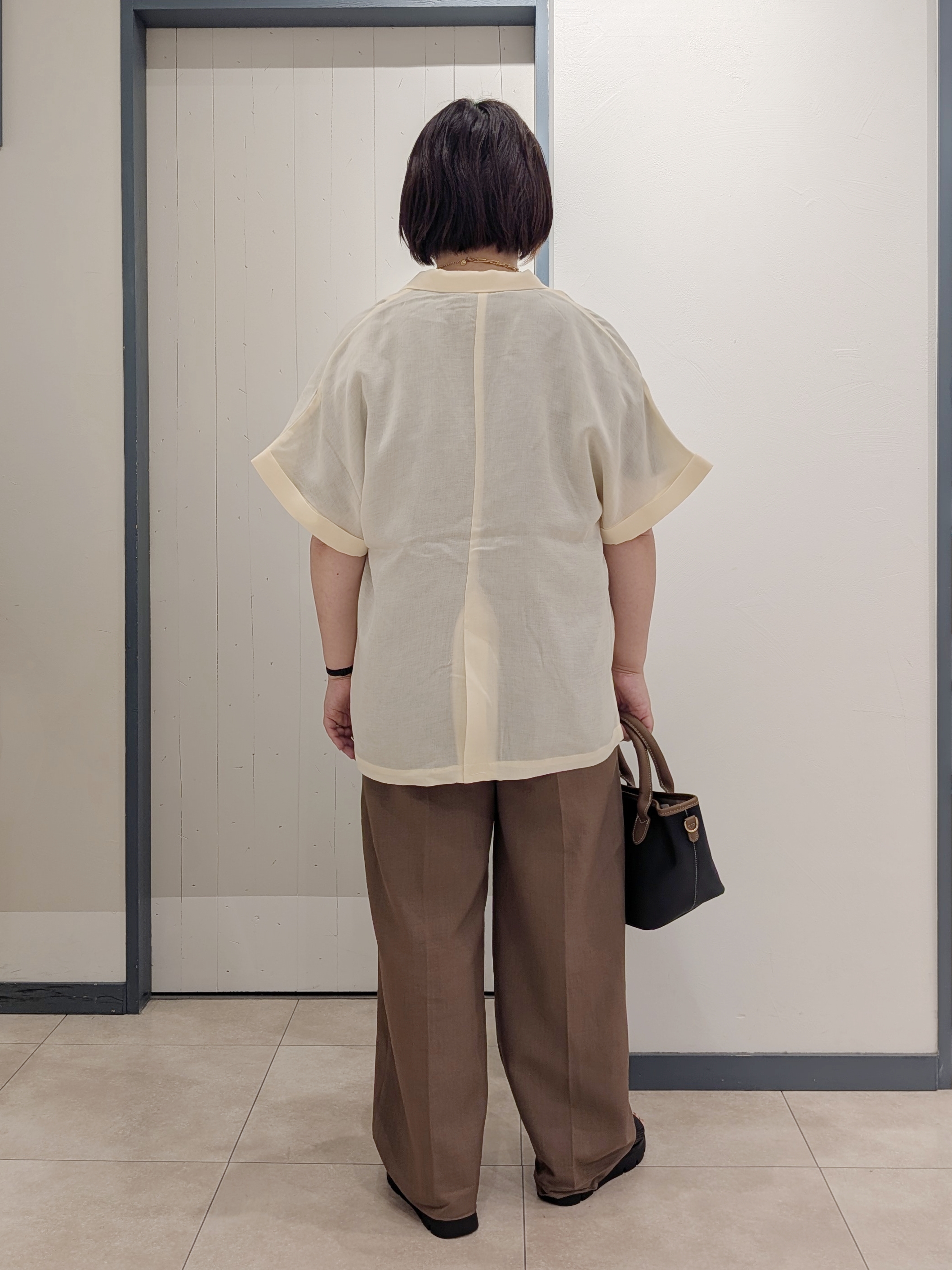 yukikaさんの「grove｜【洗濯機OK/SETUP可】シワになりにくいハーフスリーブジャケット」を使ったコーディネート