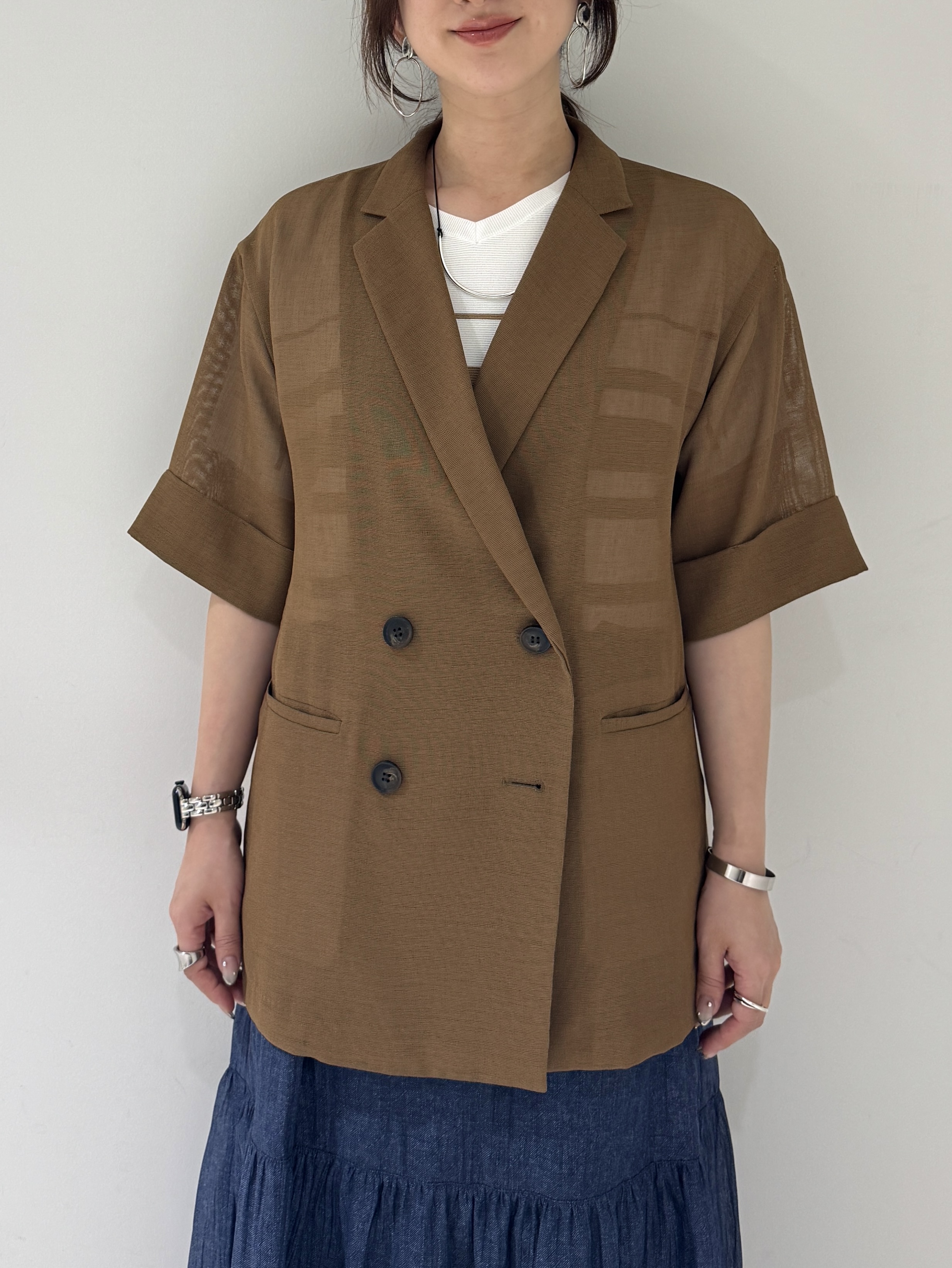 そんさんの「INDIVI｜【洗える／メッシュ素材／SETUP可能】半袖シアージャケット」を使ったコーディネート