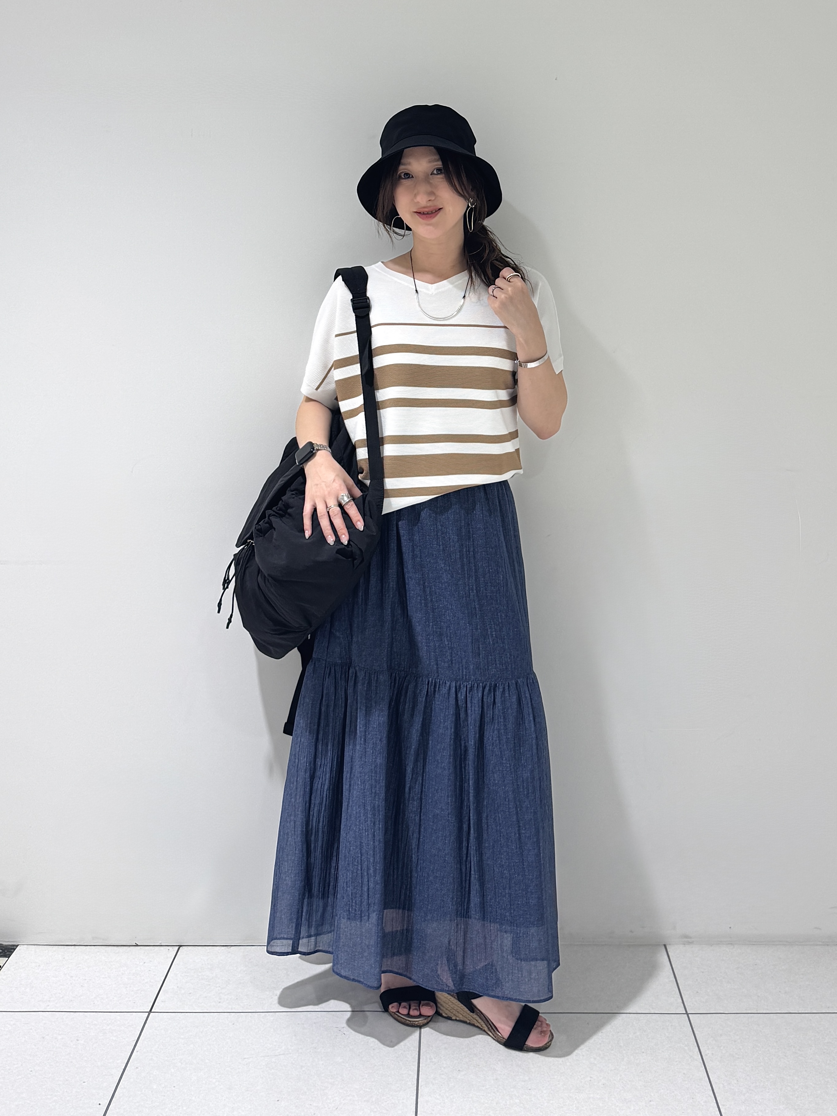 そんさんの「INDIVI｜【洗える／メッシュ素材／SETUP可能】半袖シアージャケット」を使ったコーディネート