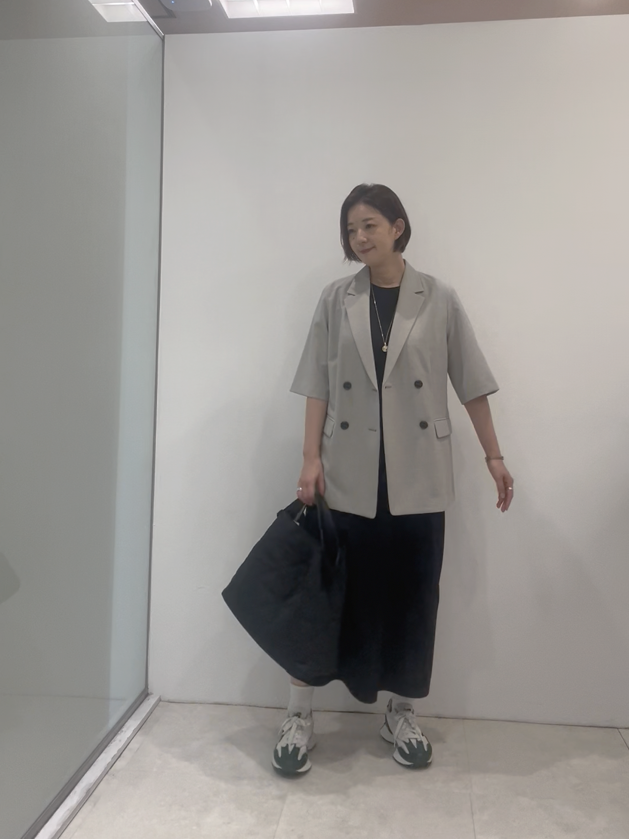 まどかさんの「UNTITLED｜【接触冷感/UVカット/遮熱/抗菌防臭】ライトプレーティングワンピース」を使ったコーディネート