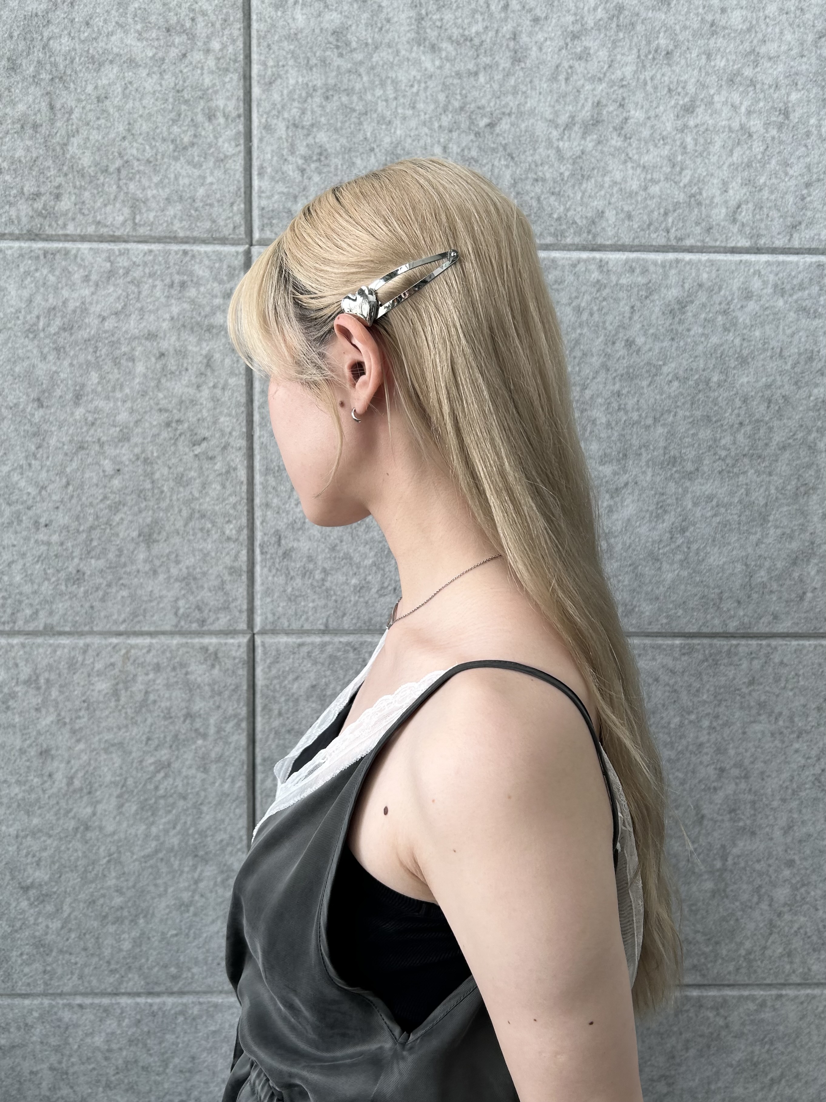 honoka Aさんの「CODE A｜lace trim slip dress」を使ったコーディネート