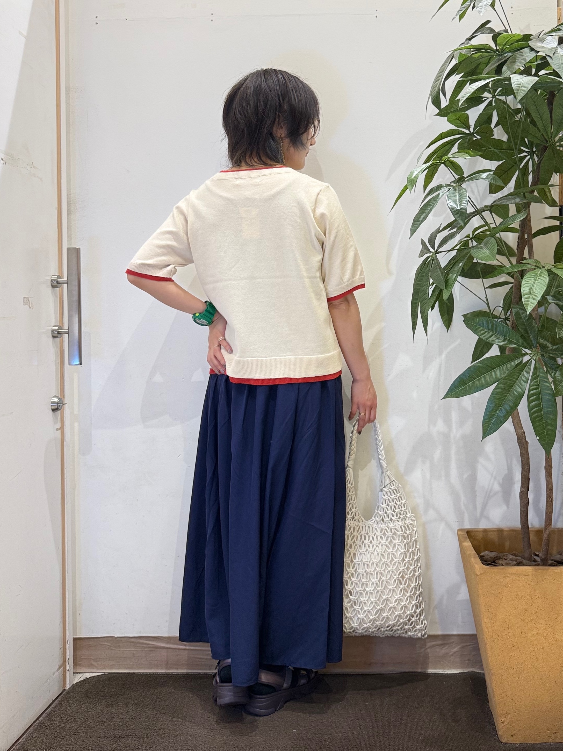 misakiさんの「SHOO･LA･RUE｜【二の腕隠れる/コットン混】配色使いで差がつく 洗える五分袖ニット」を使ったコーディネート