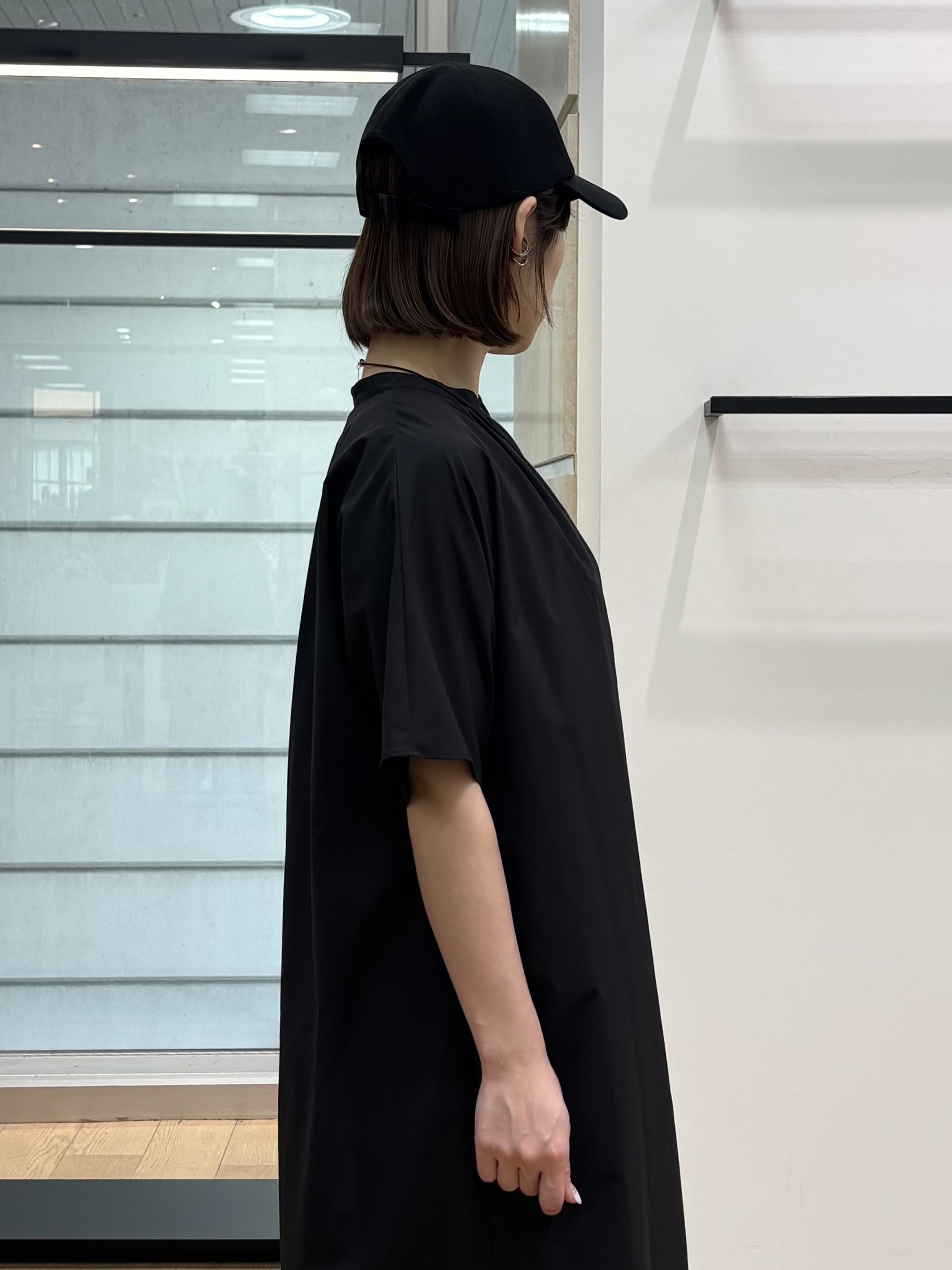 asamiさんの「INDIVI｜【撥水／UVカット】ベルト付きワンピース」を使ったコーディネート