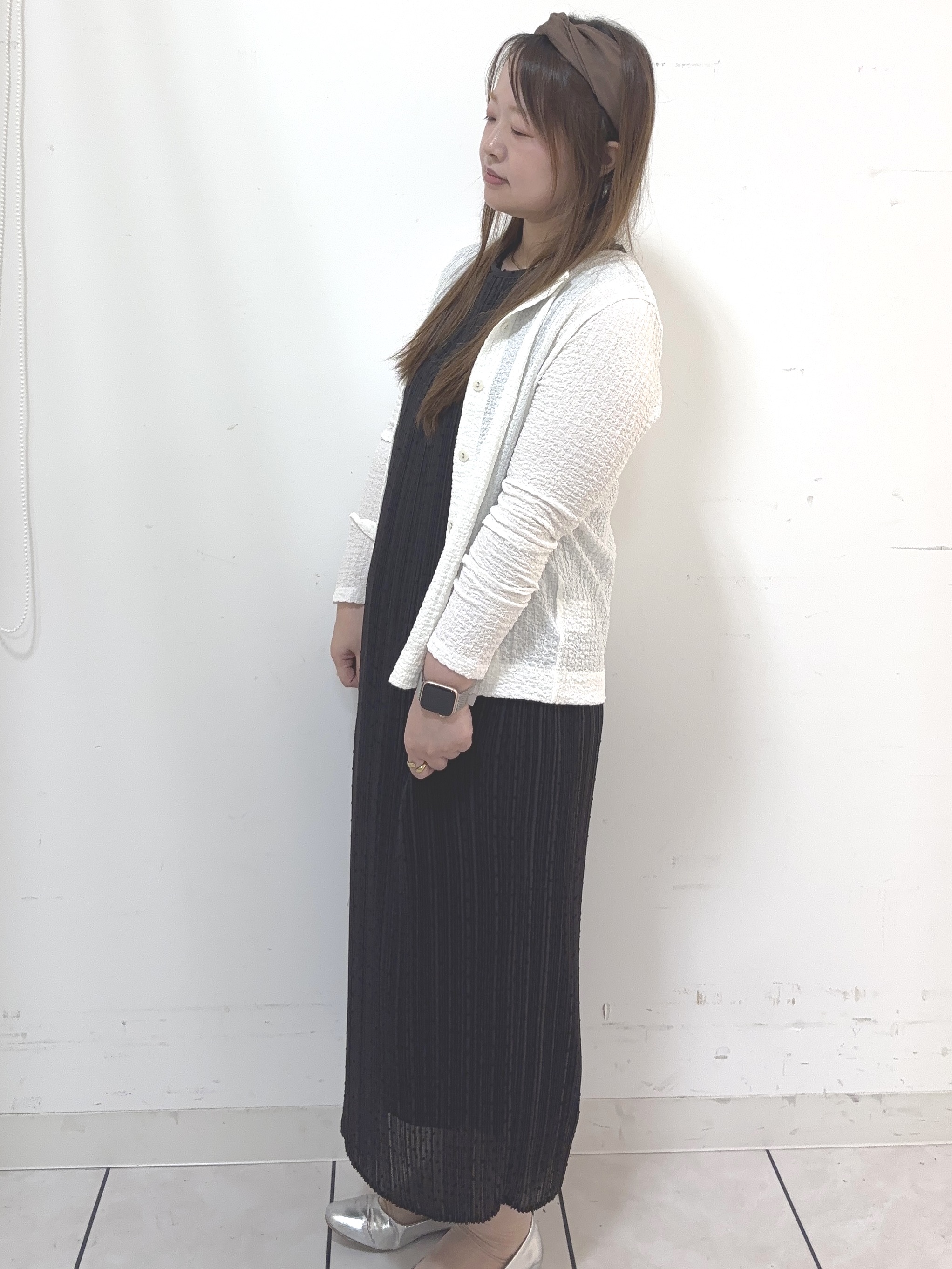 タマさんの「UNTITLED｜【華やか/シアー感】ドットジャガードワンピース」を使ったコーディネート