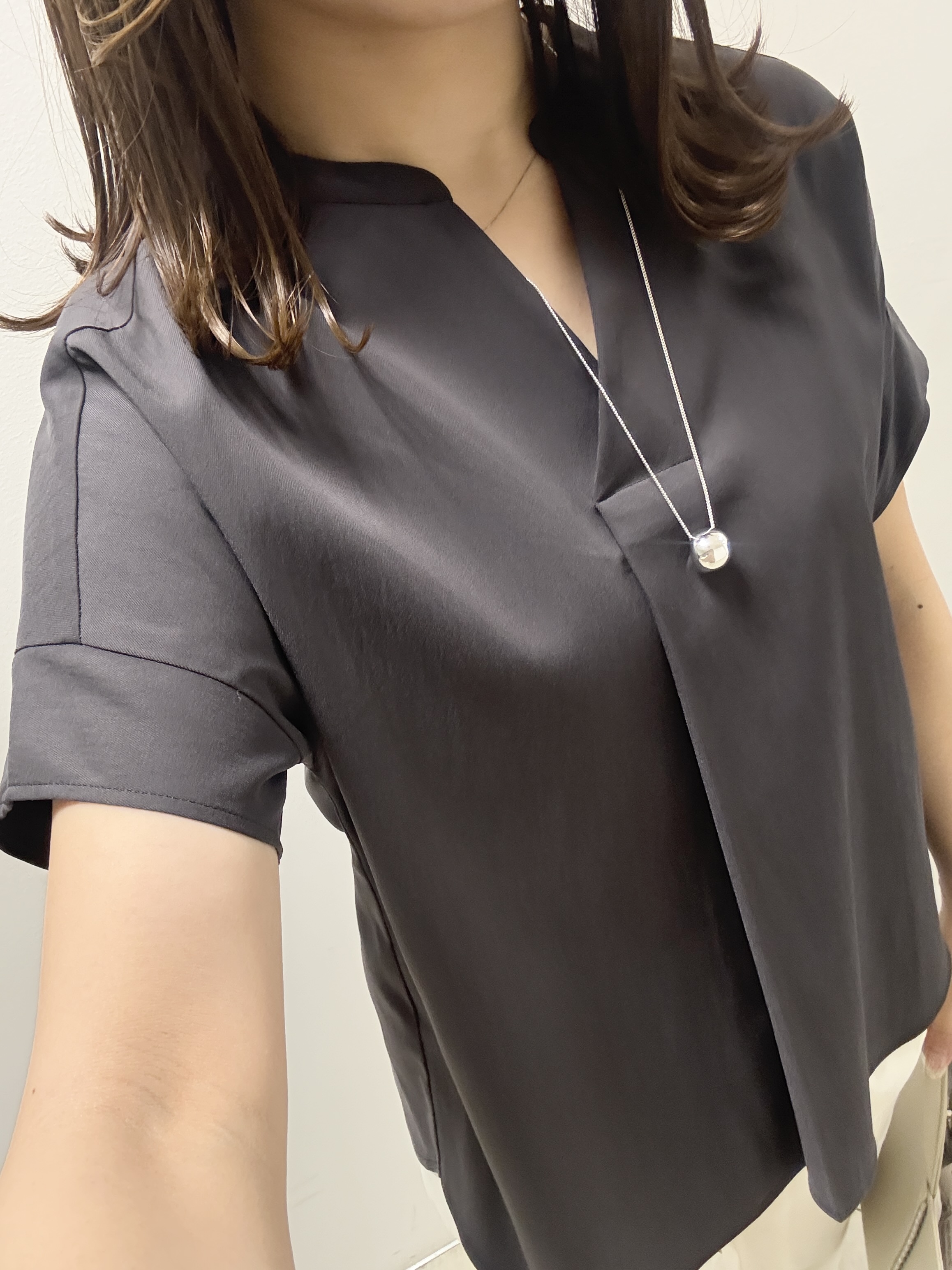 kahoさんの「INDIVI｜【洗える／SETUP可能】スキッパーブラウス」を使ったコーディネート