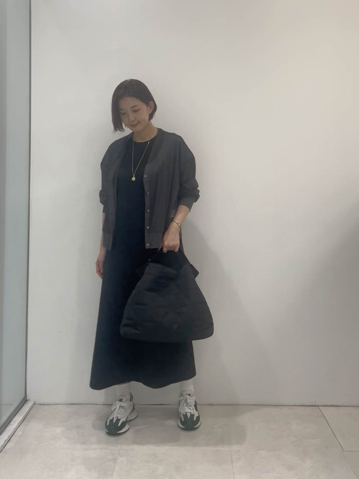 まどかさんの「UNTITLED｜【接触冷感/UVカット/遮熱/抗菌防臭】ライトプレーティングワンピース」を使ったコーディネート