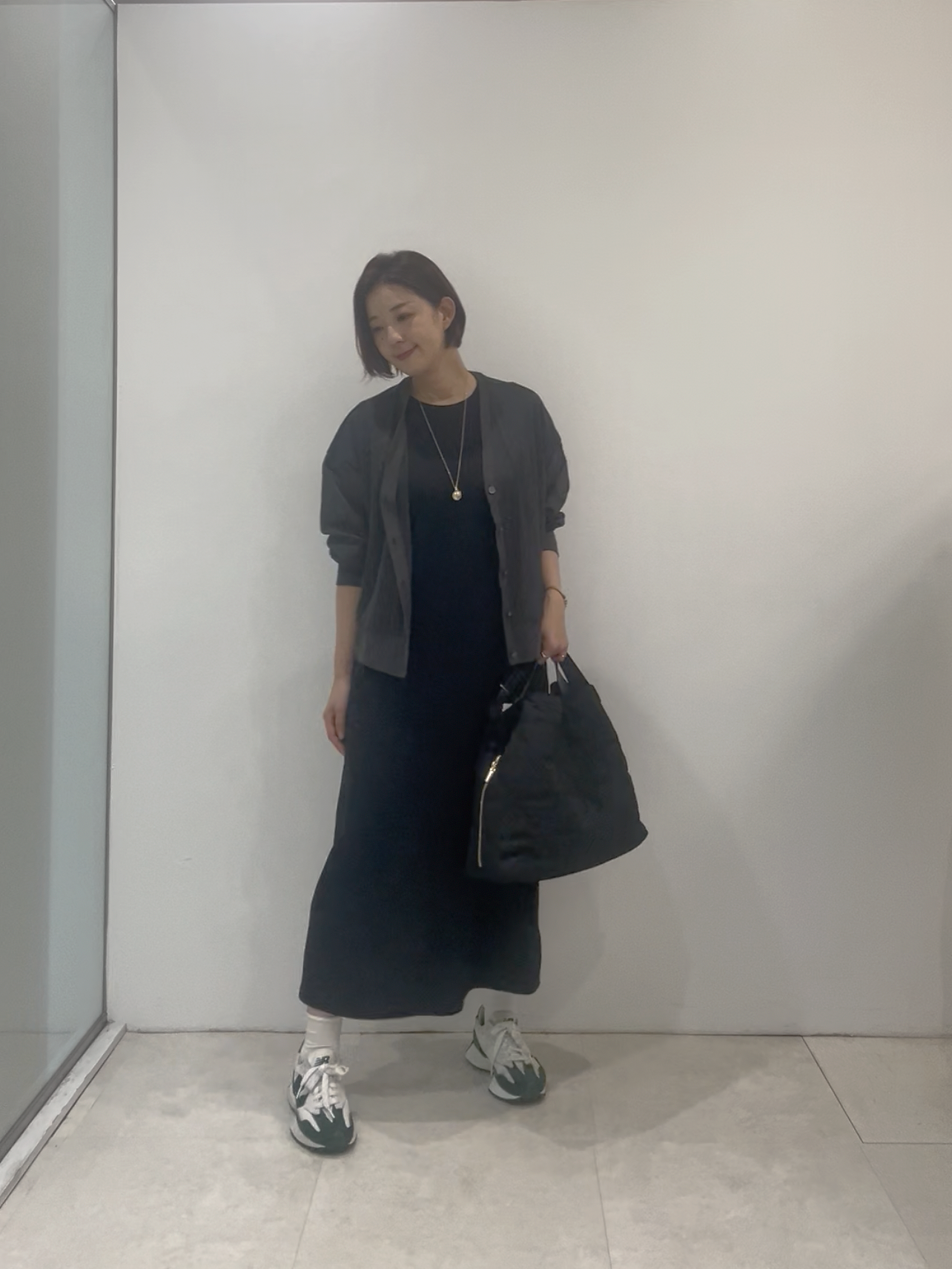 まどかさんの「UNTITLED｜【接触冷感/UVカット/遮熱/抗菌防臭】ライトプレーティングワンピース」を使ったコーディネート