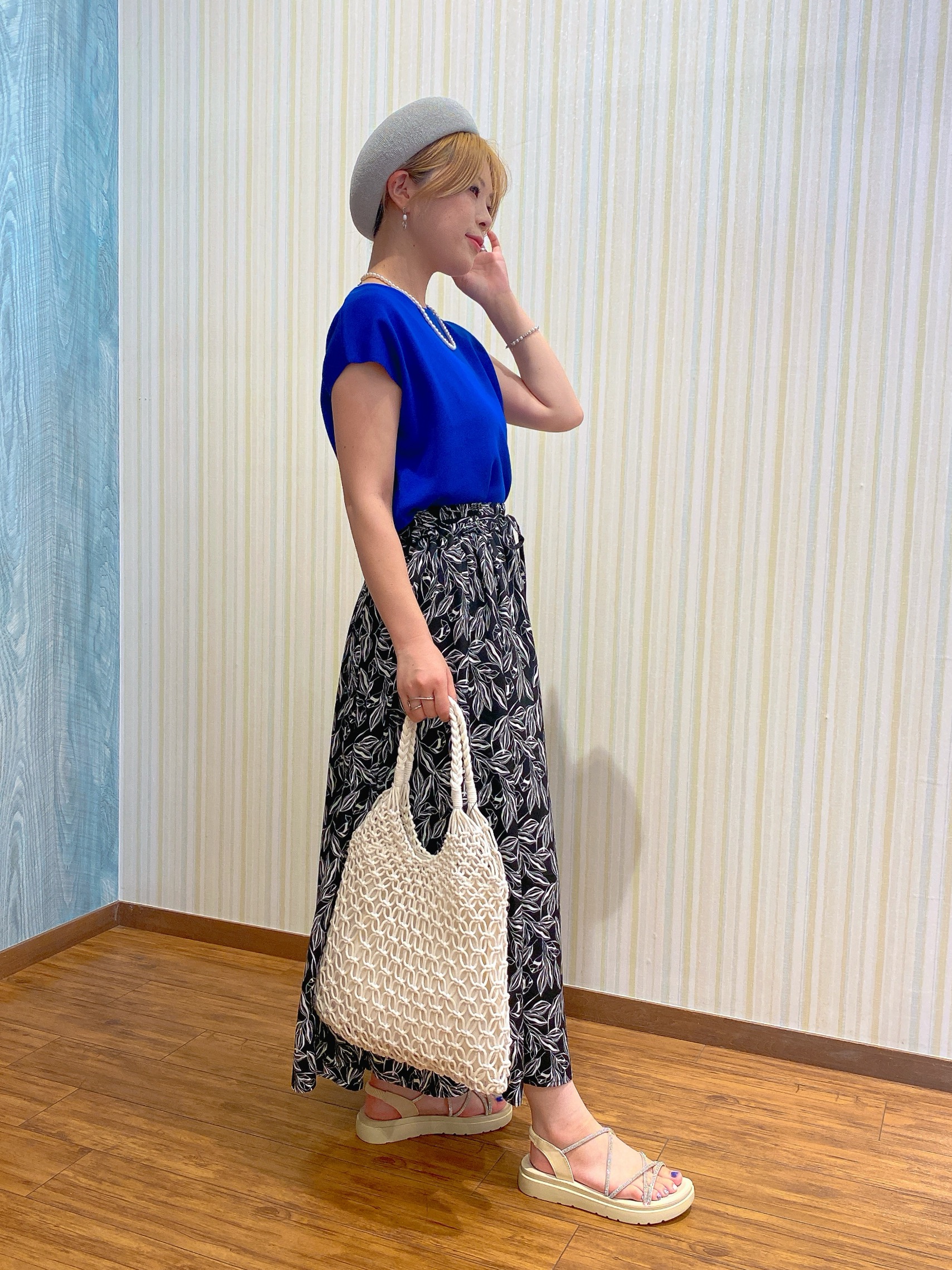 ayaさんの「SHOO･LA･RUE｜【洗濯機可/S-LL】インせず着られる 大人シンプルニット」を使ったコーディネート