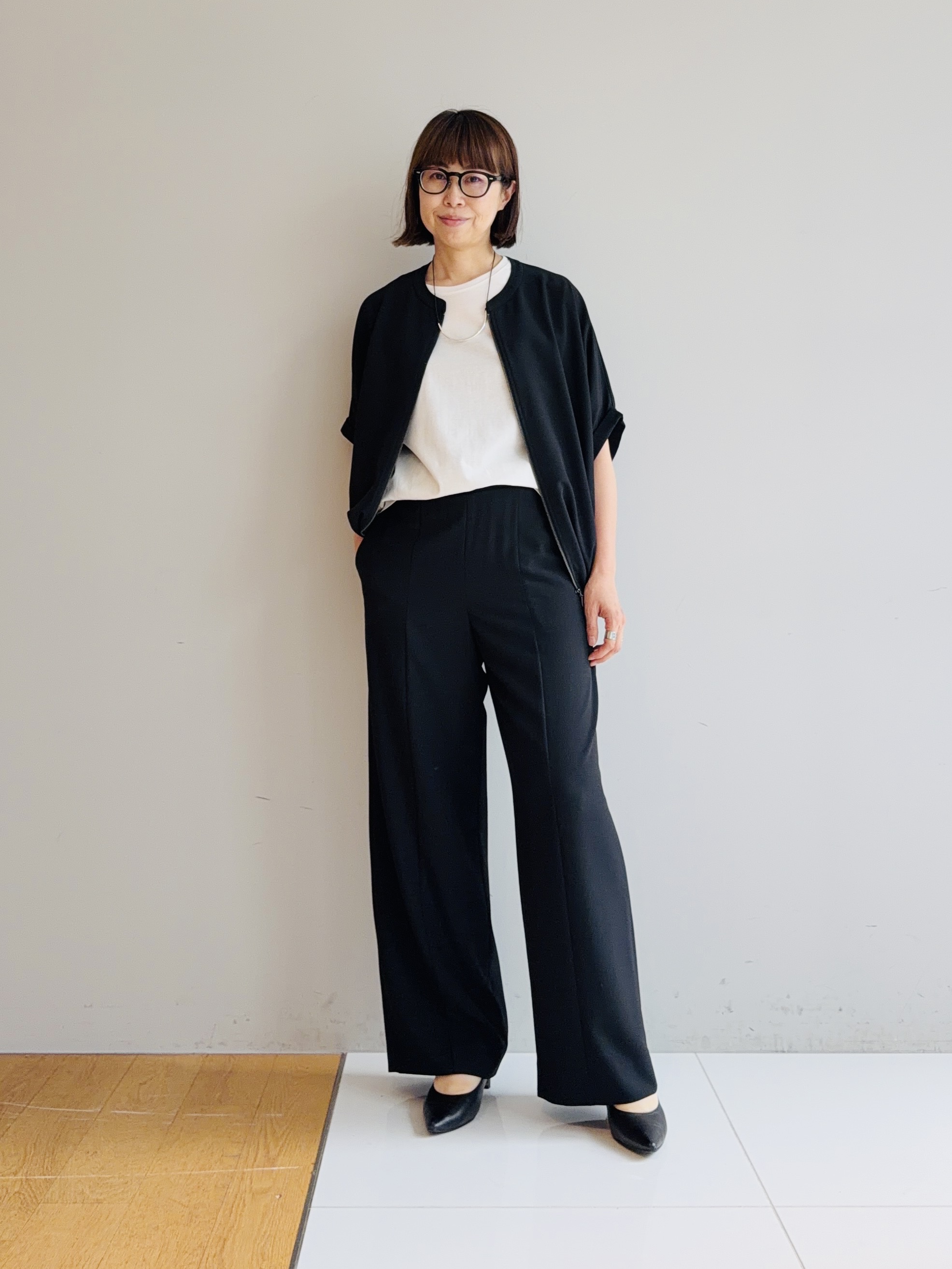 murayamaさんの「INDIVI｜【秋羽織り/着る日傘】ドルマンフォルムブルゾン」を使ったコーディネート
