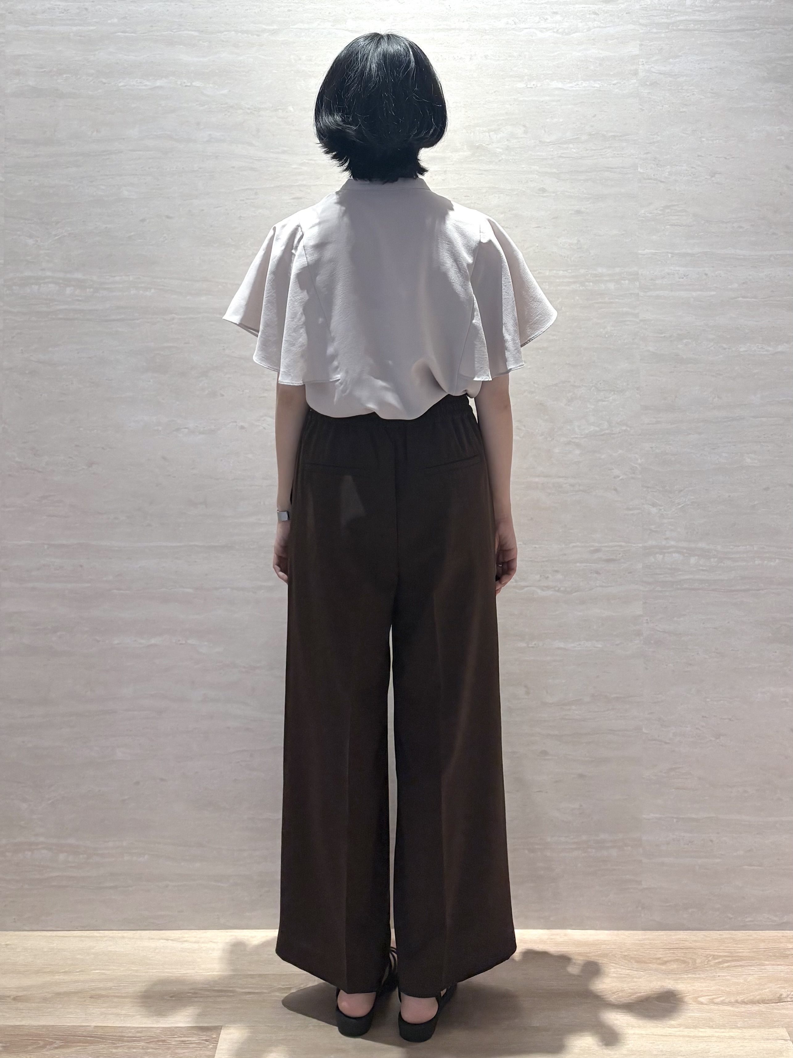 JIMAさんの「OPAQUE.CLIP｜【接触冷感／吸水速乾】フレアスリーブブラウス《イージーアイロン／洗濯機OK》」を使ったコーディネート