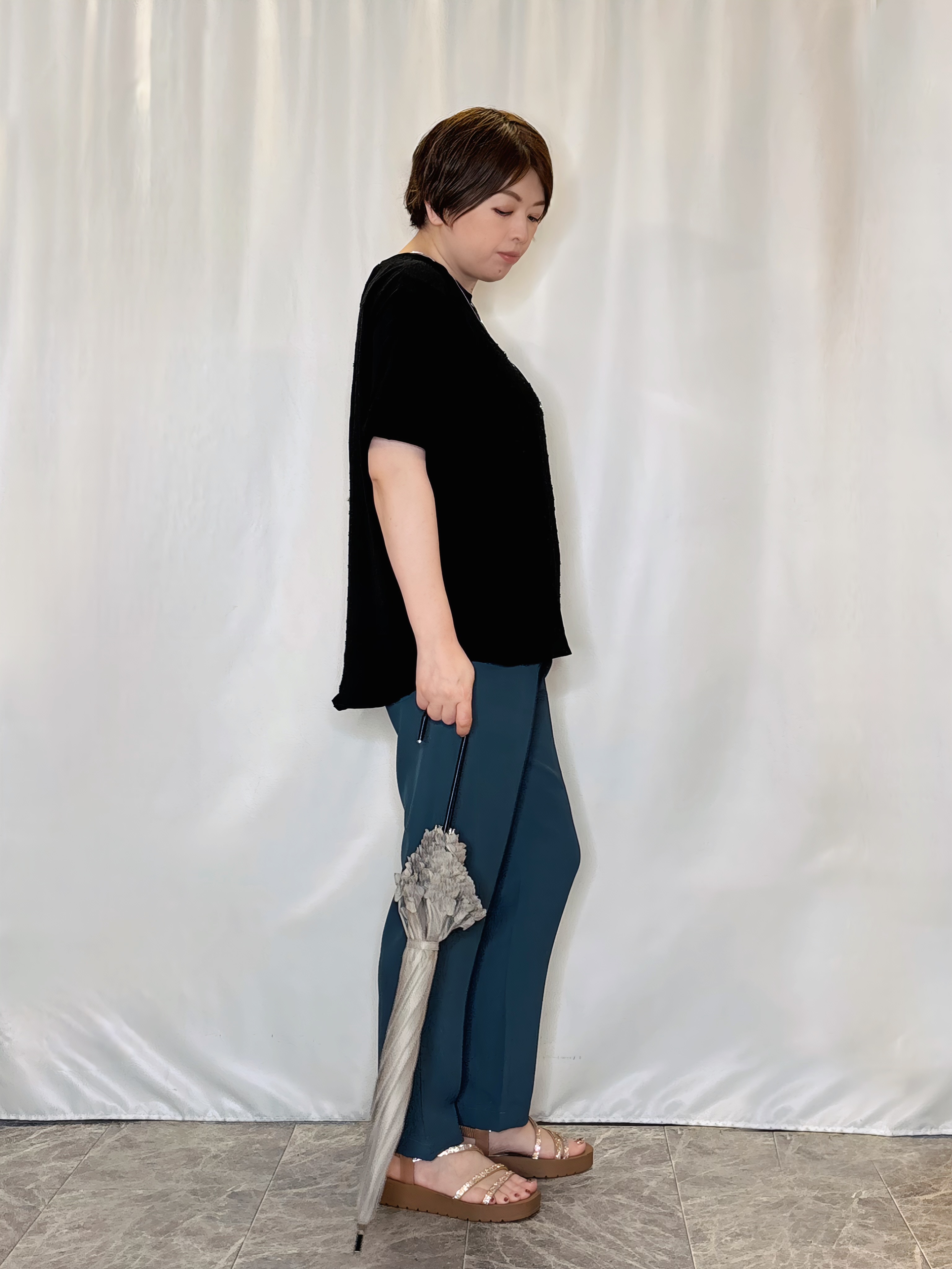 たみさんの「SHOO･LA･RUE｜【ひんやり/UV/S-LL/体型カバー】ゆるっとインせず決まる ひやとろドルマンTシャツ」を使ったコーディネート
