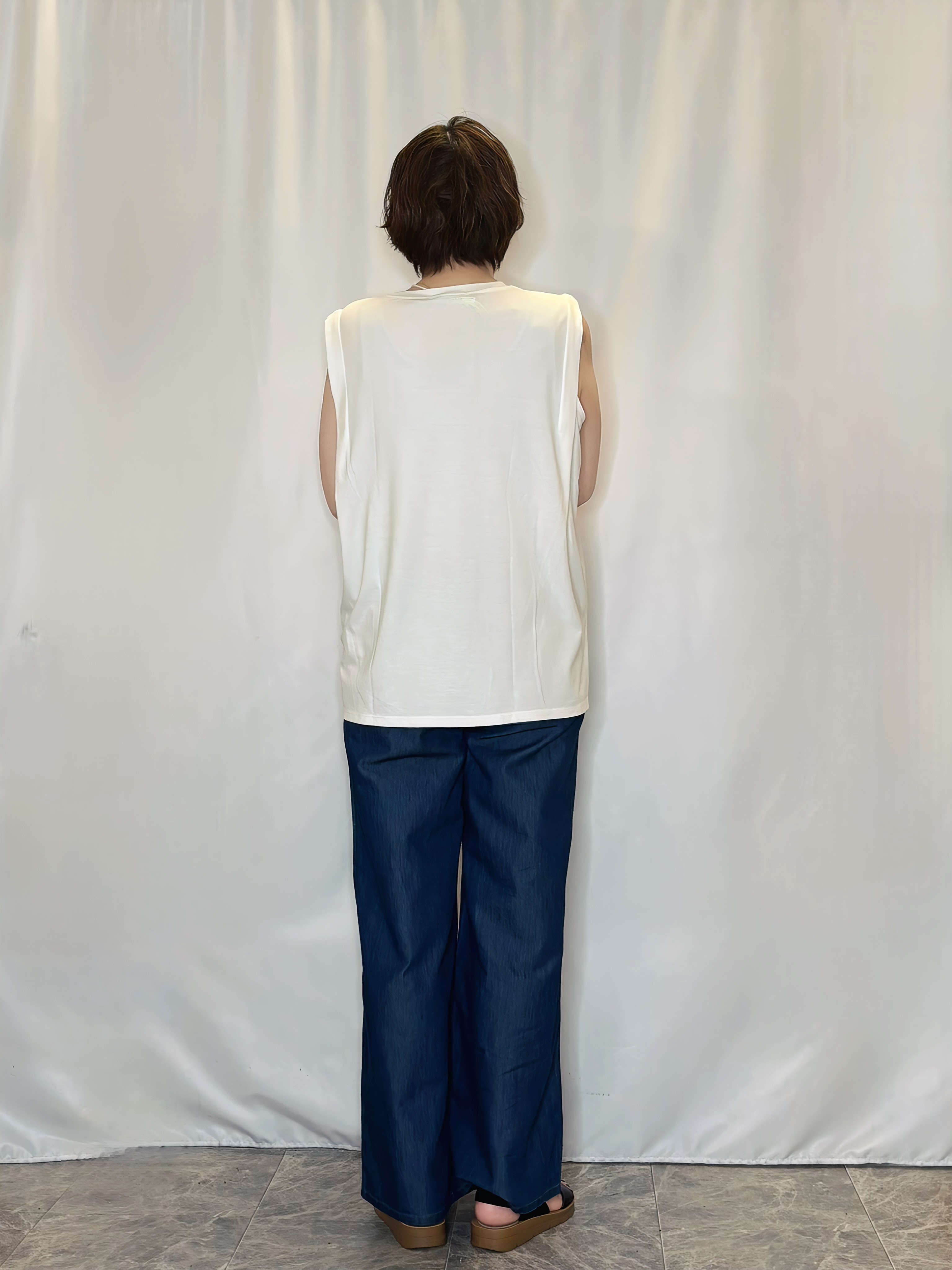たみさんの「SHOO･LA･RUE｜【S-LL/体型カバー】日焼け対策にも女性らしさを UVカットペプラムパーカ」を使ったコーディネート