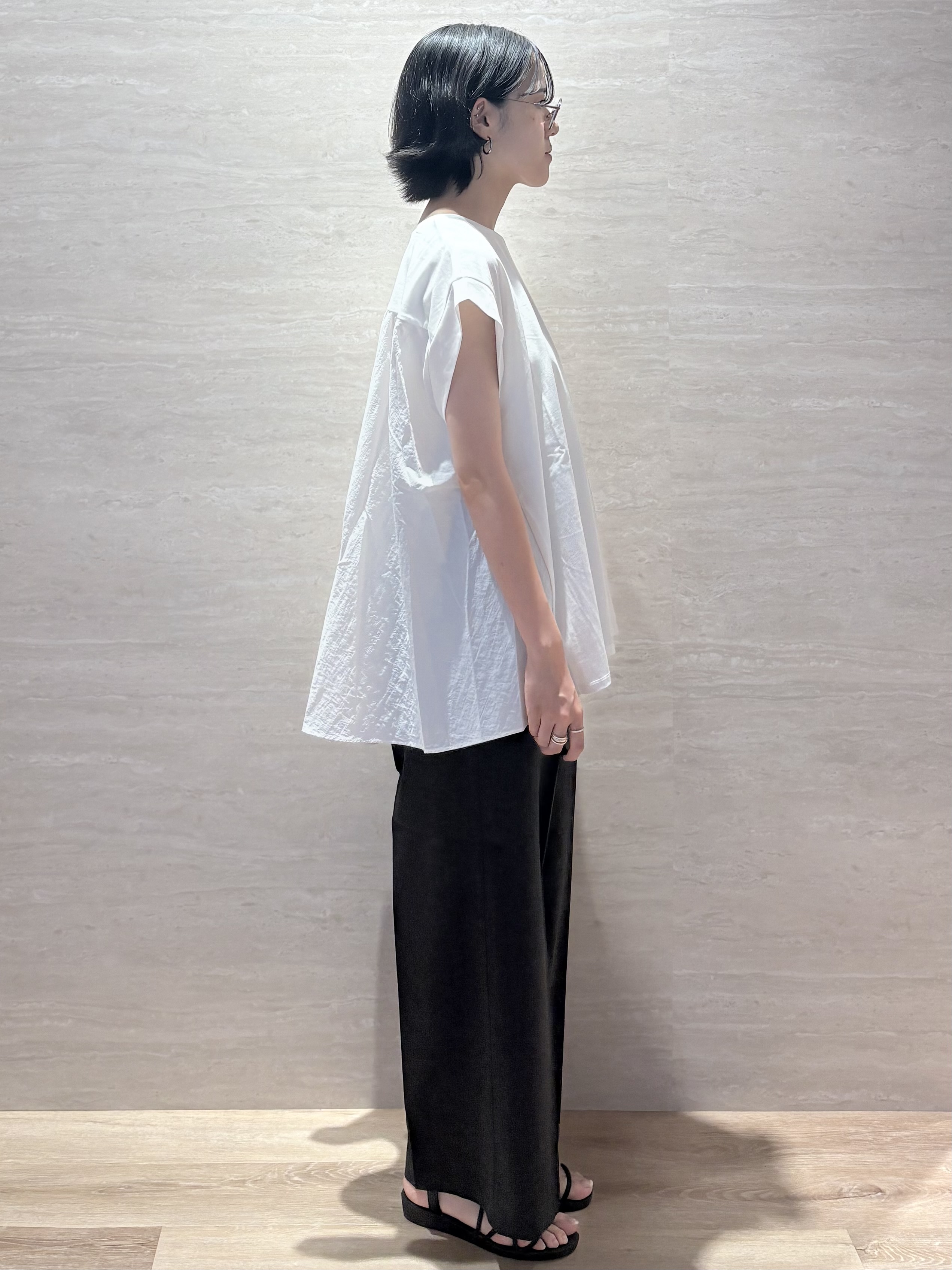 JIMAさんの「OPAQUE.CLIP｜【接触冷感】バックフレアドッキングカットソー《洗濯機OK》」を使ったコーディネート
