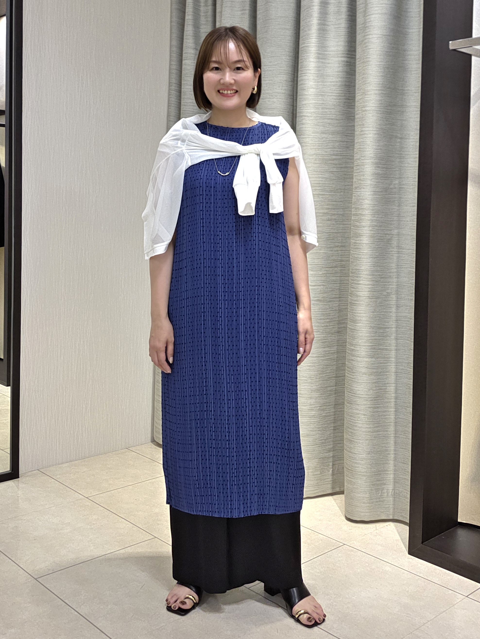 naokoさんの「UNTITLED｜【華やか/シアー感】ドットジャガードワンピース」を使ったコーディネート