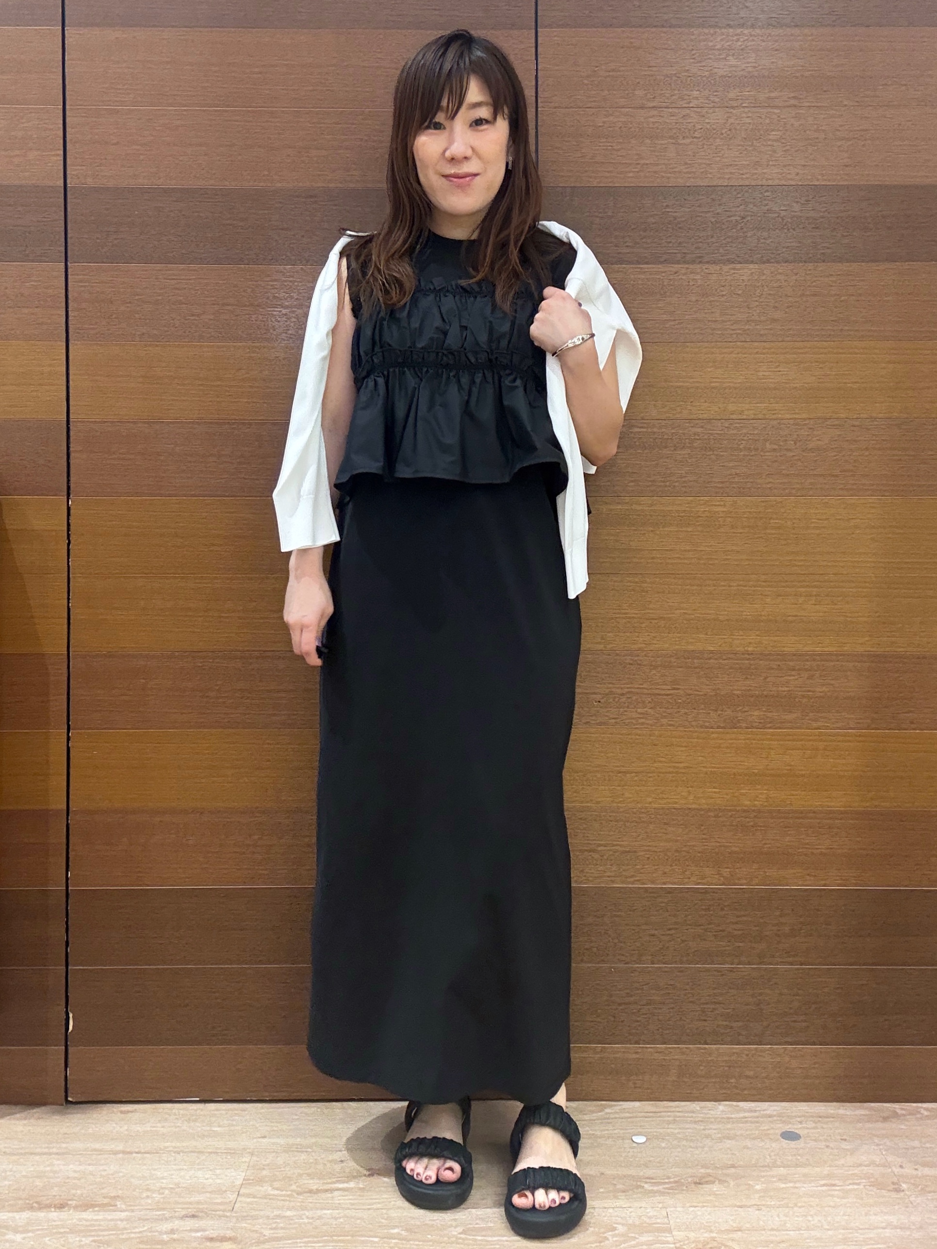 maichiさんの「OPAQUE.CLIP｜【UV／接触冷感】Vネックリラクシーニットカーディガン《洗濯機OK／抗ピル》」を使ったコーディネート