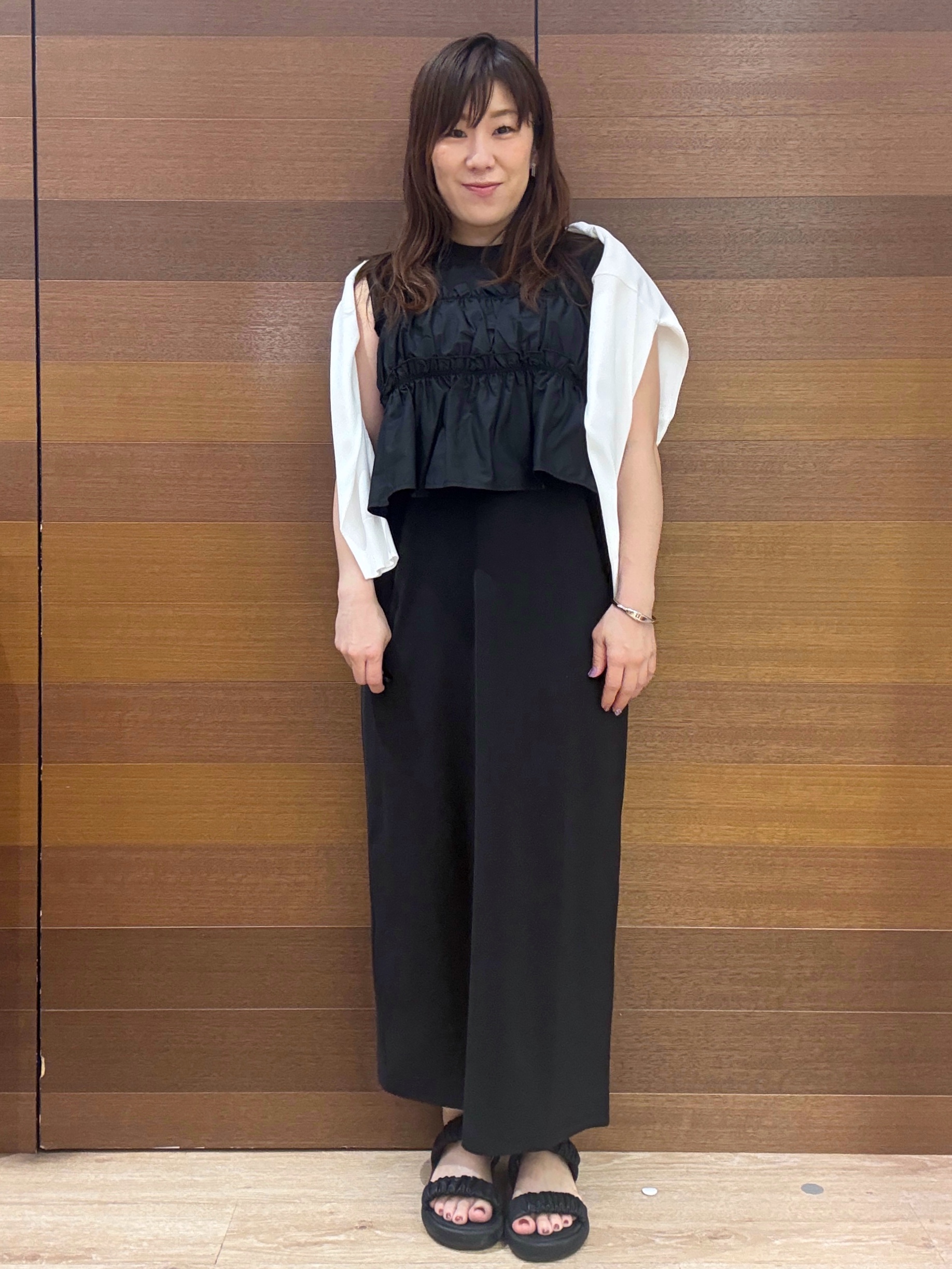 maichiさんの「OPAQUE.CLIP｜【UV／接触冷感】Vネックリラクシーニットカーディガン《洗濯機OK／抗ピル》」を使ったコーディネート