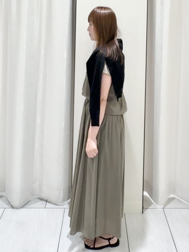 ʏᴜᴋɪᴋᴏさんの「UNTITLED｜【セットアップ可/軽量/清涼感】ローンギャザーブラウス」を使ったコーディネート