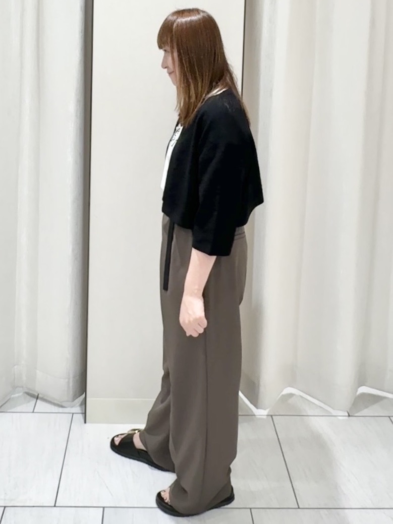 ʏᴜᴋɪᴋᴏさんの「UNTITLED｜◆【ストレッチ性/洗える】短丈ニットカーディガン」を使ったコーディネート