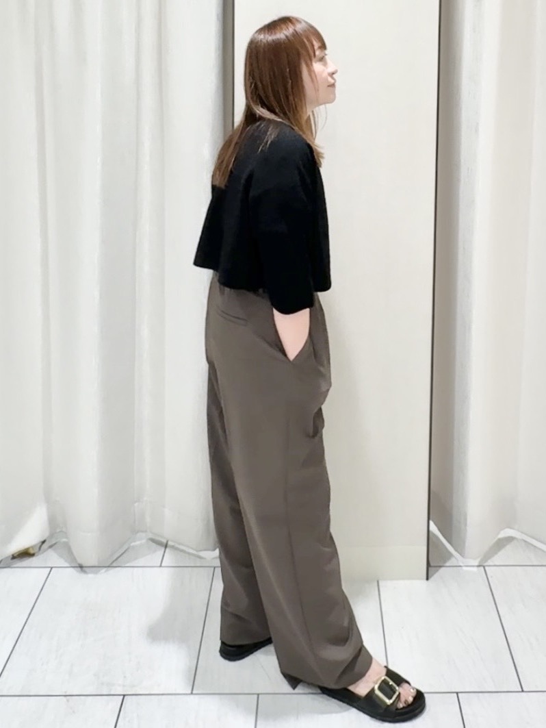 ʏᴜᴋɪᴋᴏさんの「UNTITLED｜◆【ストレッチ性/洗える】短丈ニットカーディガン」を使ったコーディネート