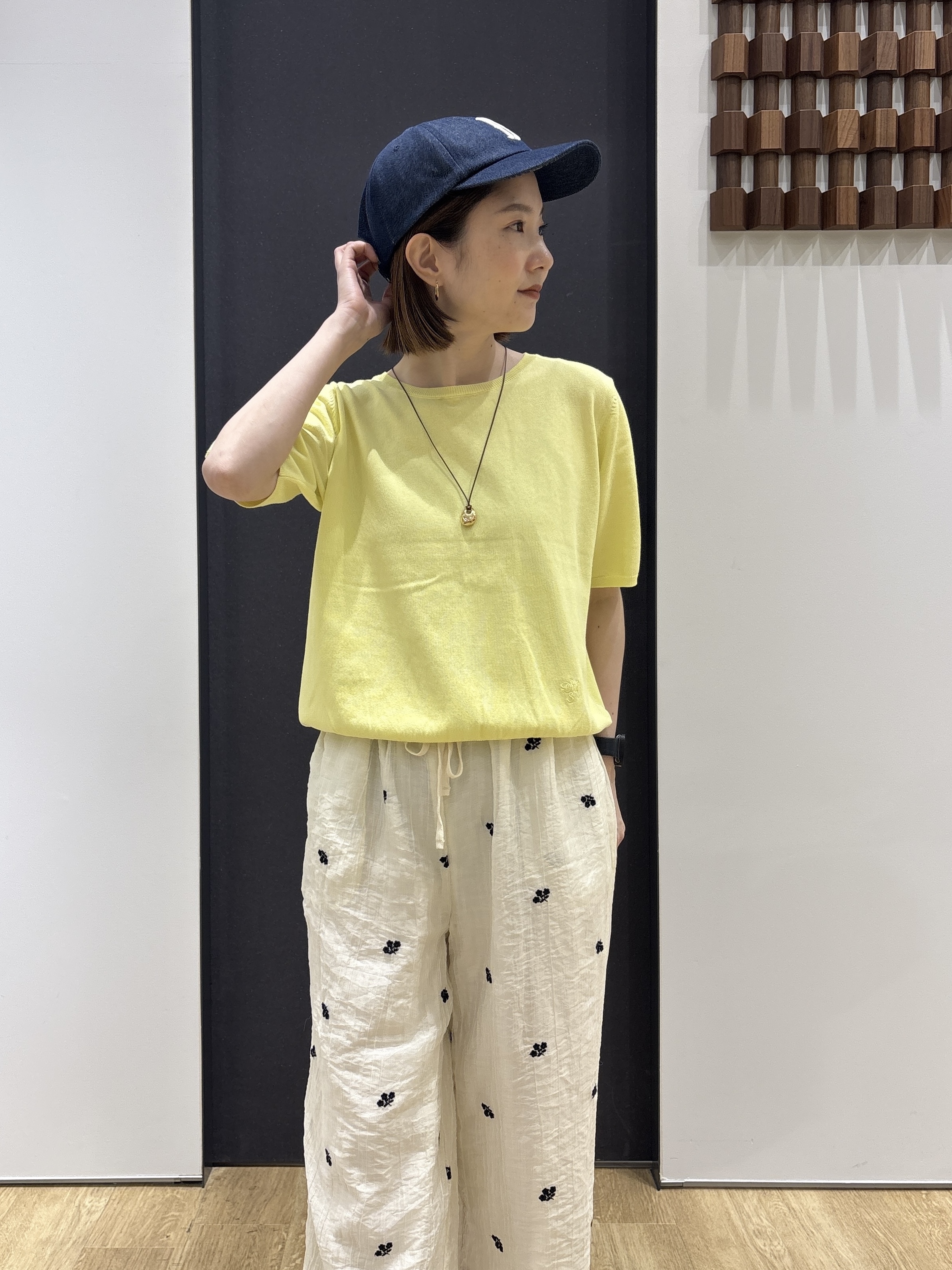 risaさんの「Dessin｜【9色展開/接触冷感/UVカット】ドライタッチサマーニットT」を使ったコーディネート