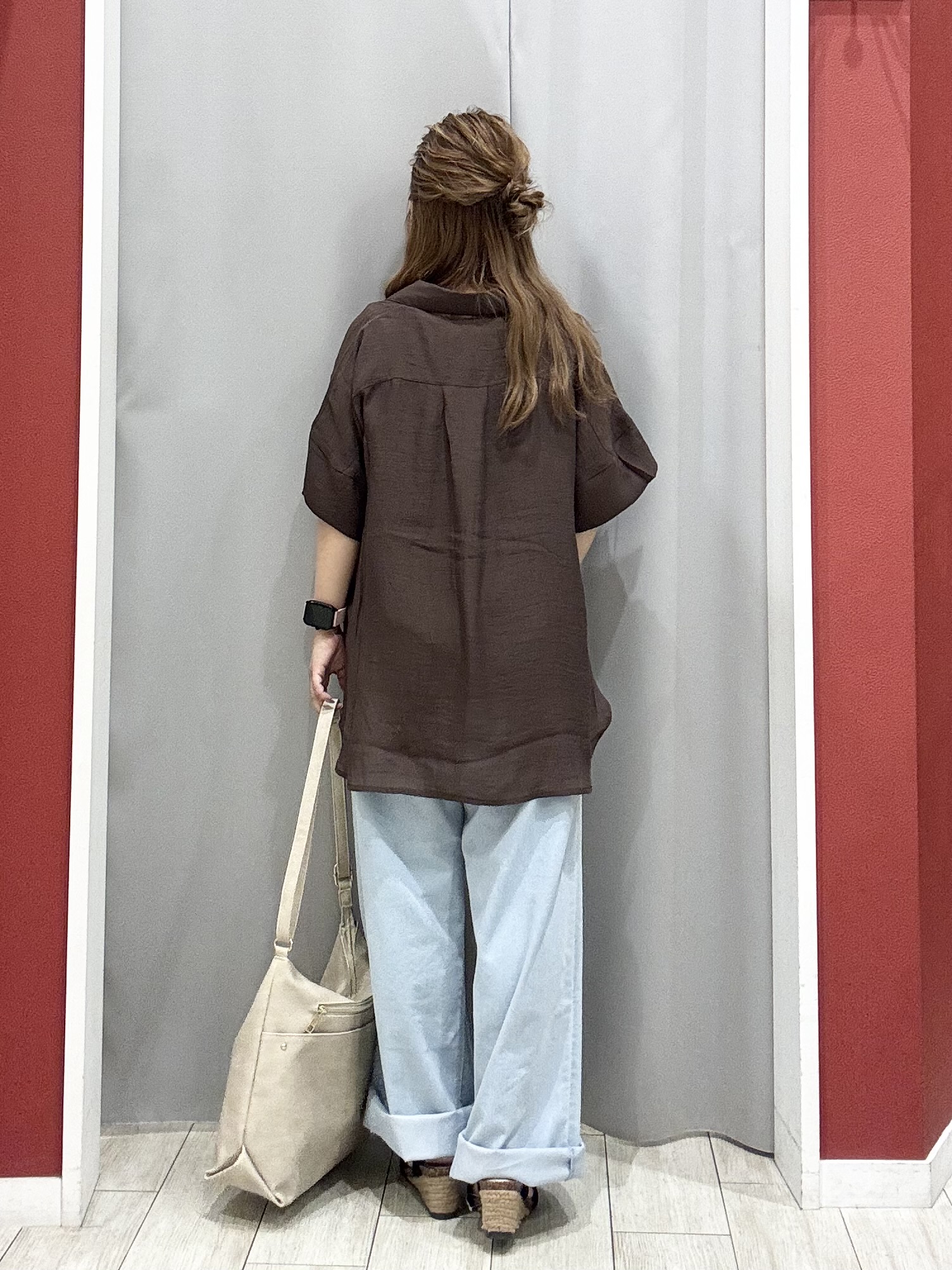 shioさんの「SHOO･LA･RUE｜【2点セット/S-LL/洗濯機可】時短でコーデ決まる スラブスキッパーシャツ＋タンクトップ」を使ったコーディネート