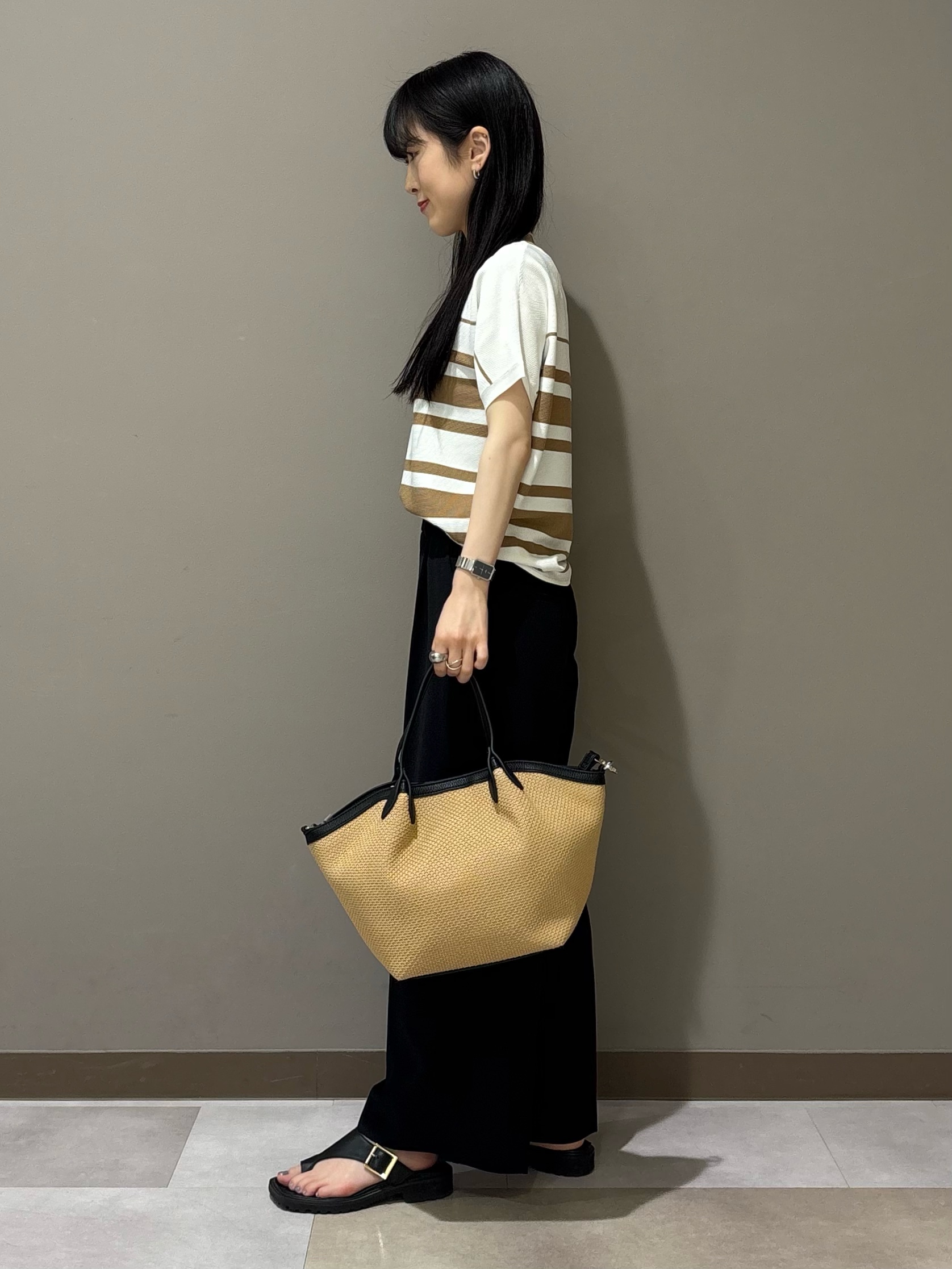 KEIKOさんの「INDIVI｜【洗える／アンサンブル可能】シアーストライプカーディガン」を使ったコーディネート