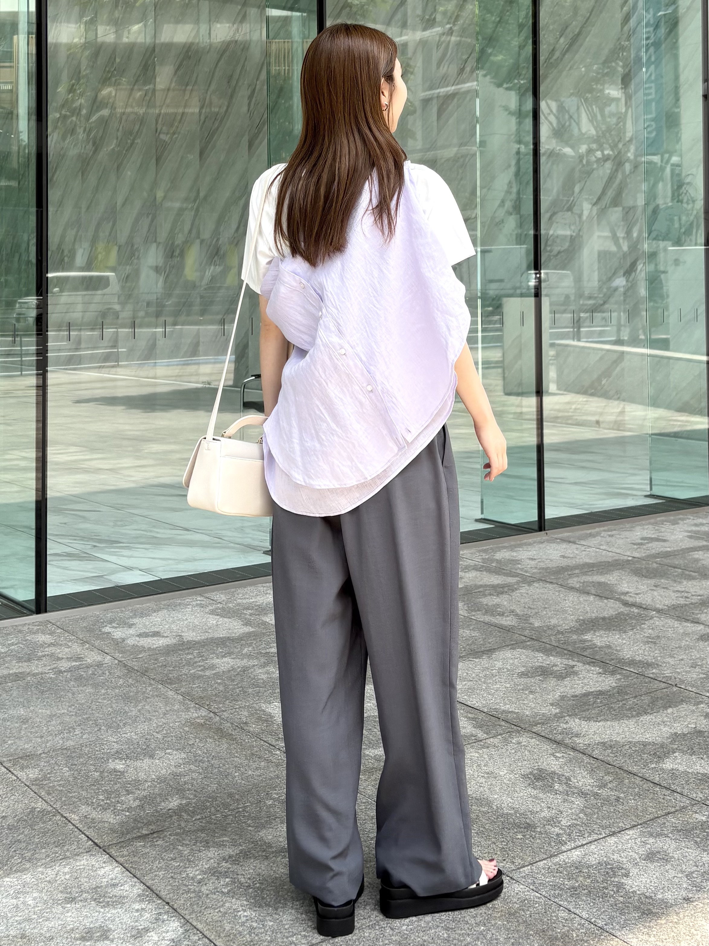 めぐさんの「OPAQUE.CLIP｜アソートロゴTシャツ【洗濯機OK】」を使ったコーディネート