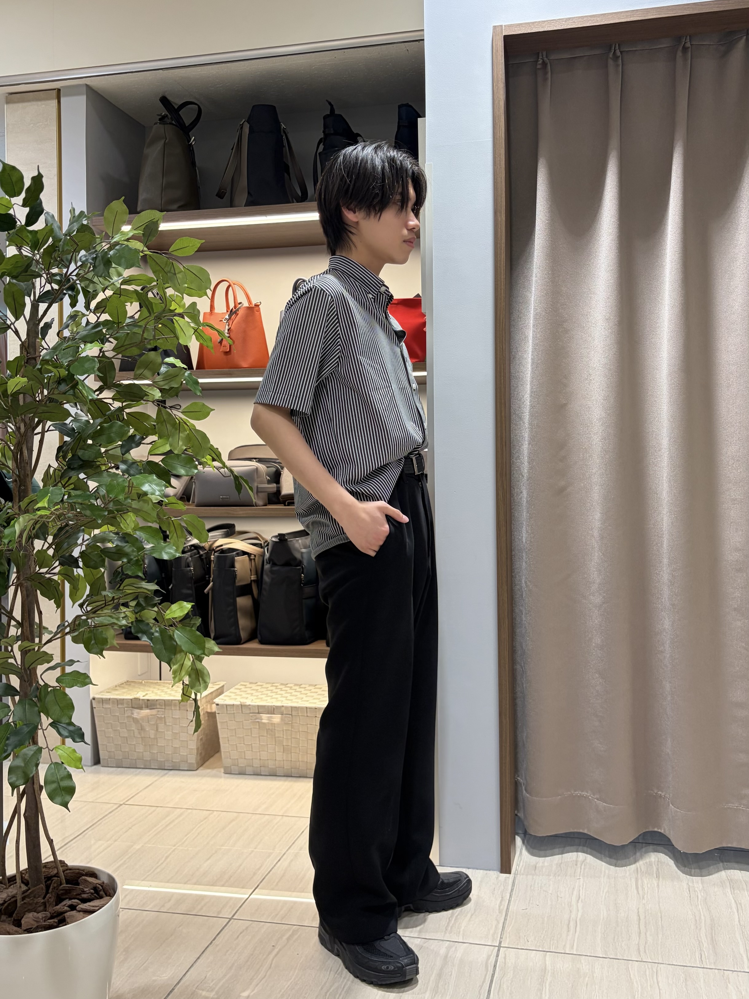 hiroさんの「TAKEO KIKUCHI｜【接触冷感】ジャージストライプ シャツ」を使ったコーディネート