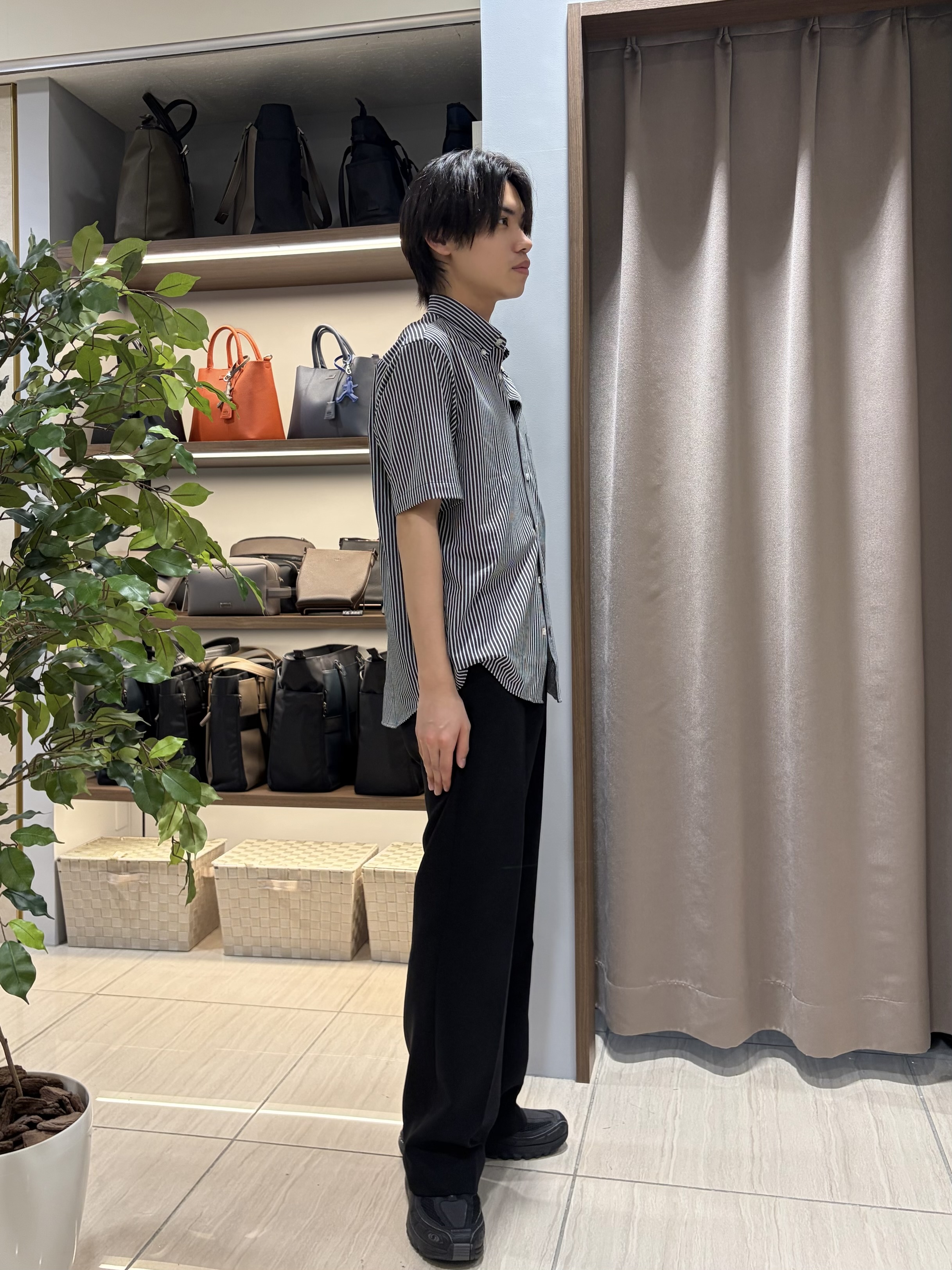 hiroさんの「TAKEO KIKUCHI｜【接触冷感】ジャージストライプ シャツ」を使ったコーディネート