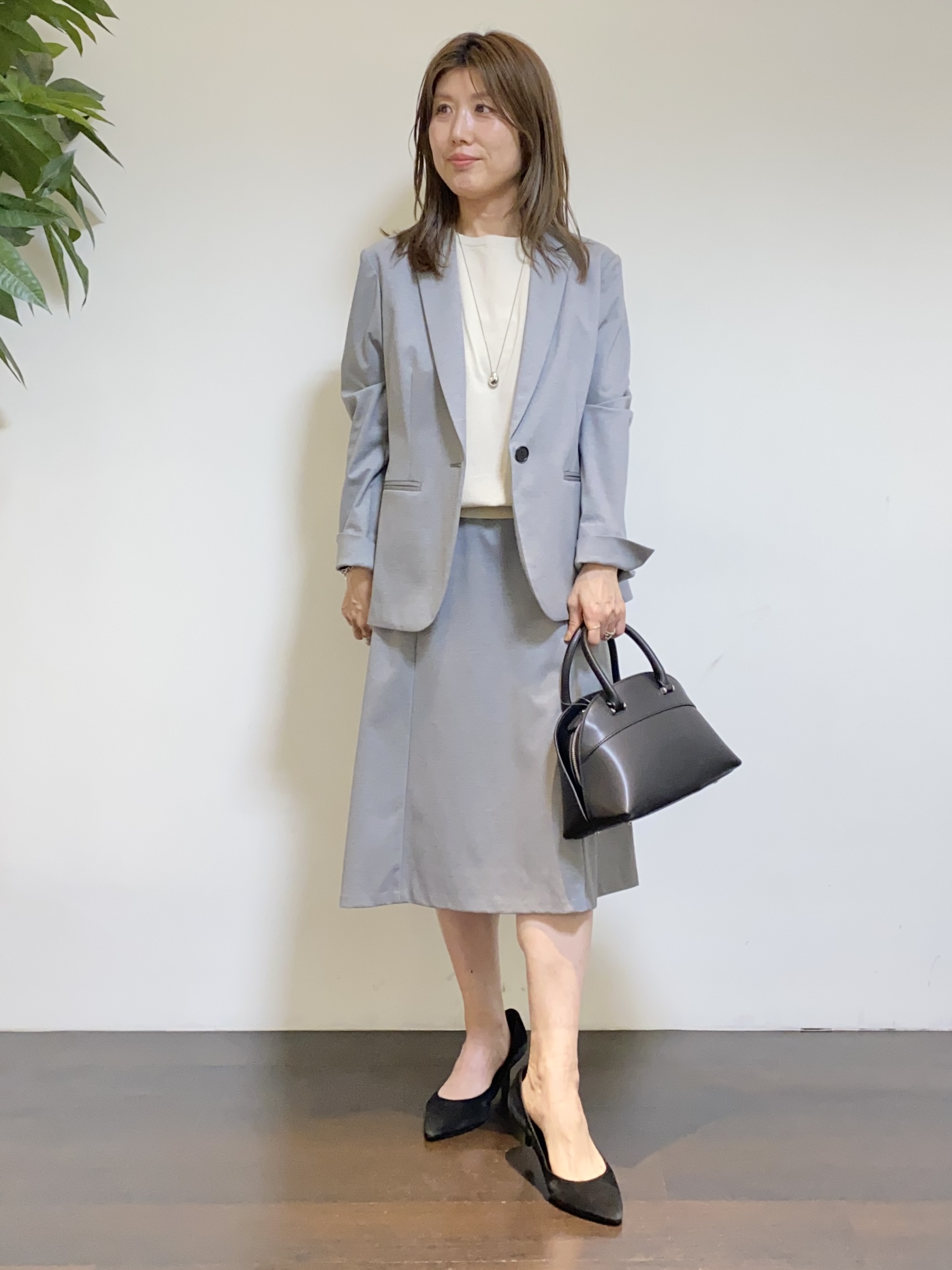 tomoさんの「UNTITLED｜【UV/接触冷感/スーツ】ジャージテーラードジャケット」を使ったコーディネート