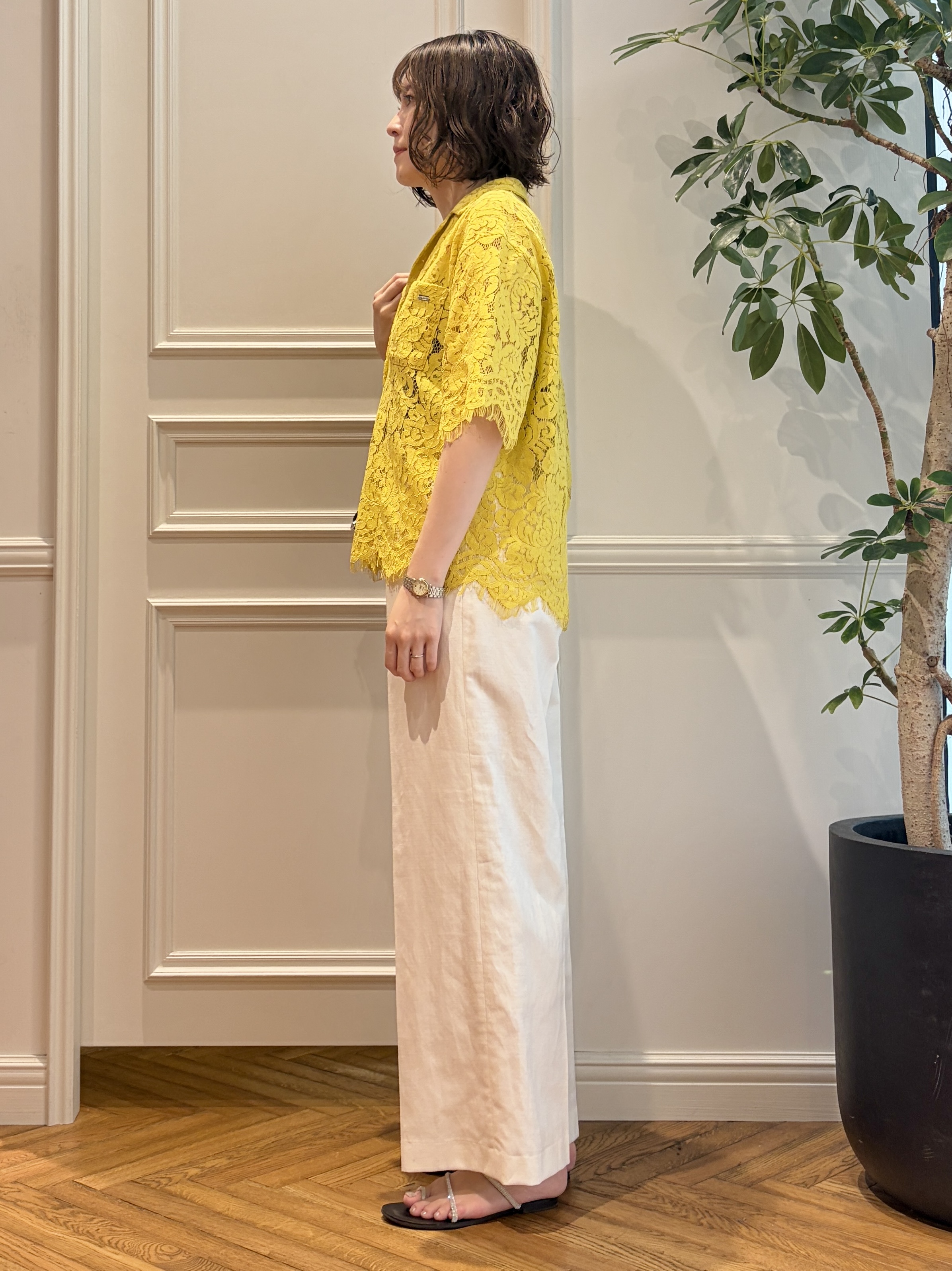 nakaoさんの「DRESSTERIOR｜◆【セットアップ可/ウォッシャブル】リネンブレンドワイドパンツ」を使ったコーディネート