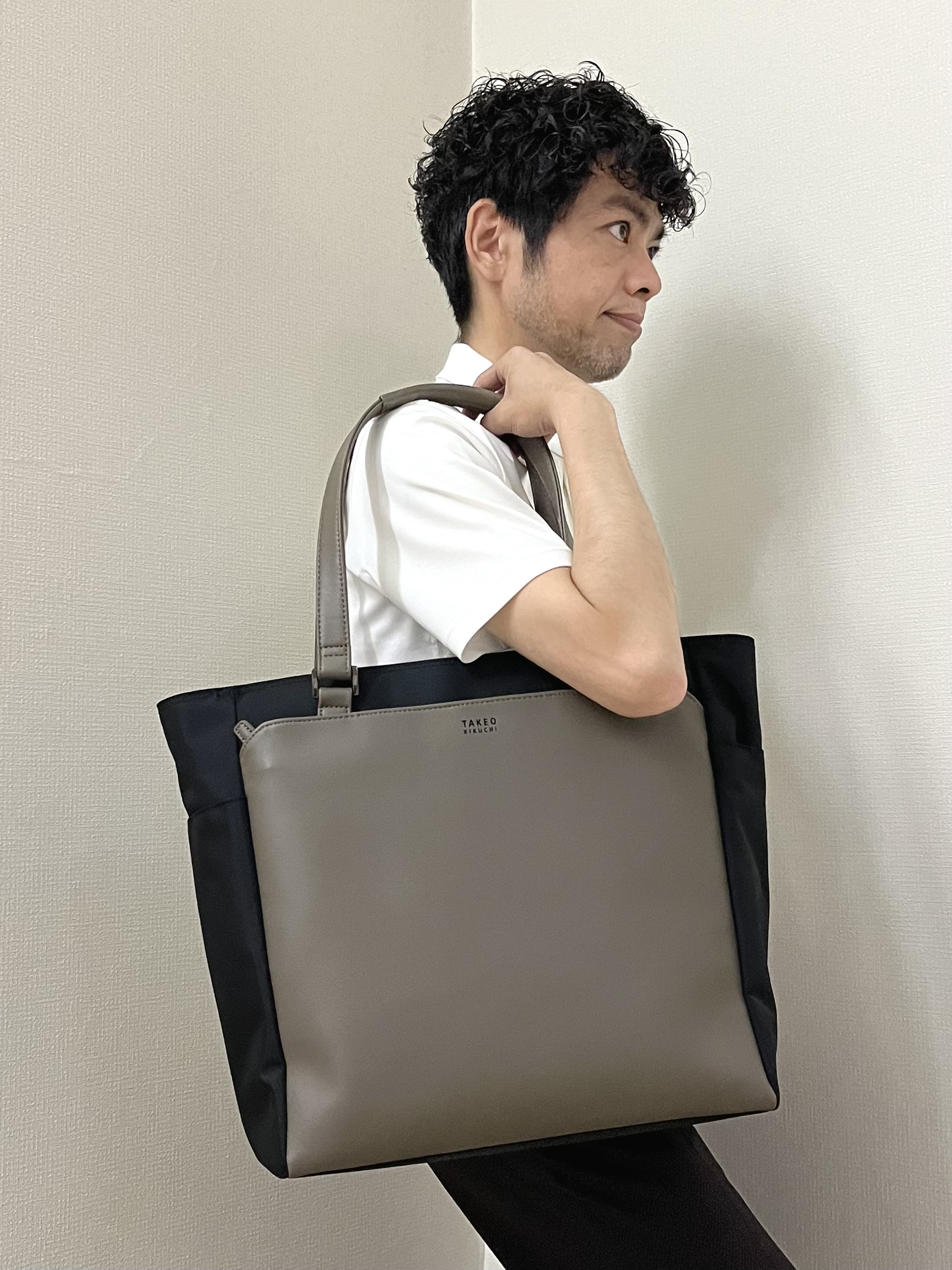 URAさんの「TAKEO KIKUCHI｜【接触冷感】アイスクリアコットン ワンポイント ポロシャツ」を使ったコーディネート