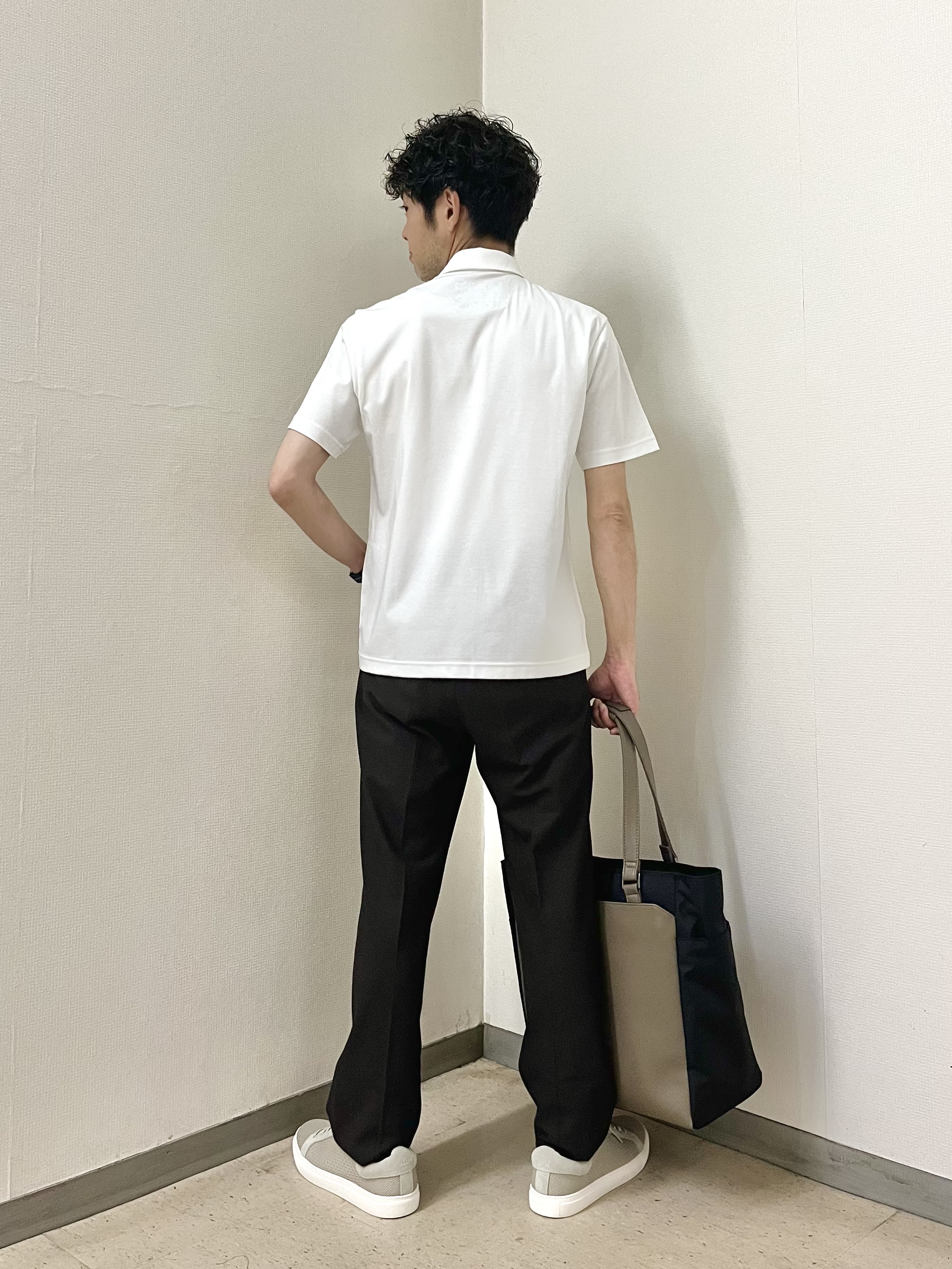 URAさんの「TAKEO KIKUCHI｜【接触冷感】アイスクリアコットン ワンポイント ポロシャツ」を使ったコーディネート