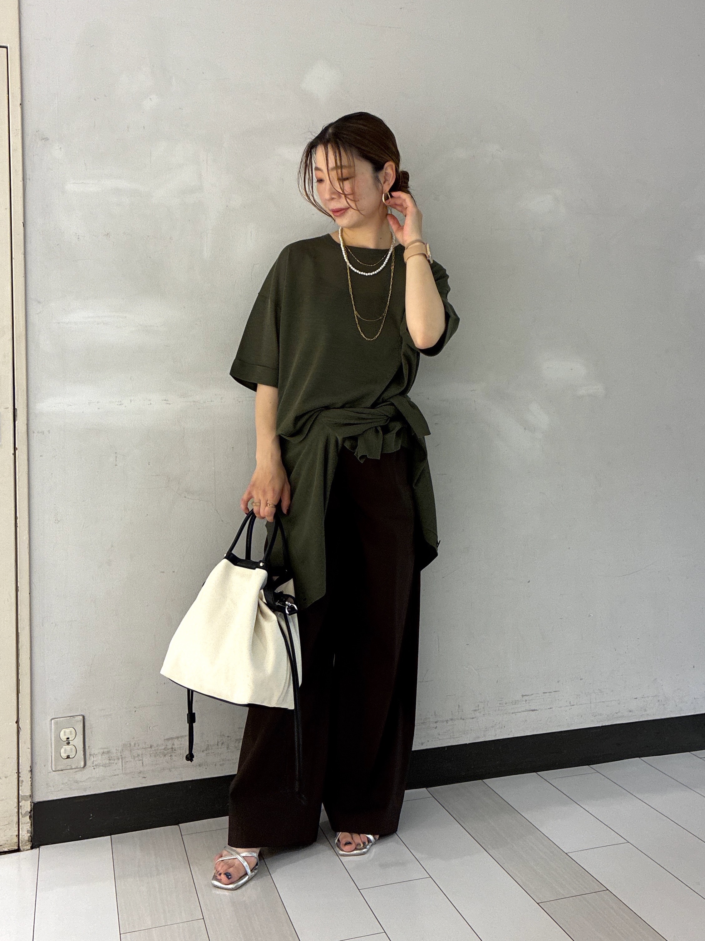 Rinさんの「UNTITLED｜【アンサンブル可/Tシャツ風/ゆったり】リラックスニットトップス」を使ったコーディネート