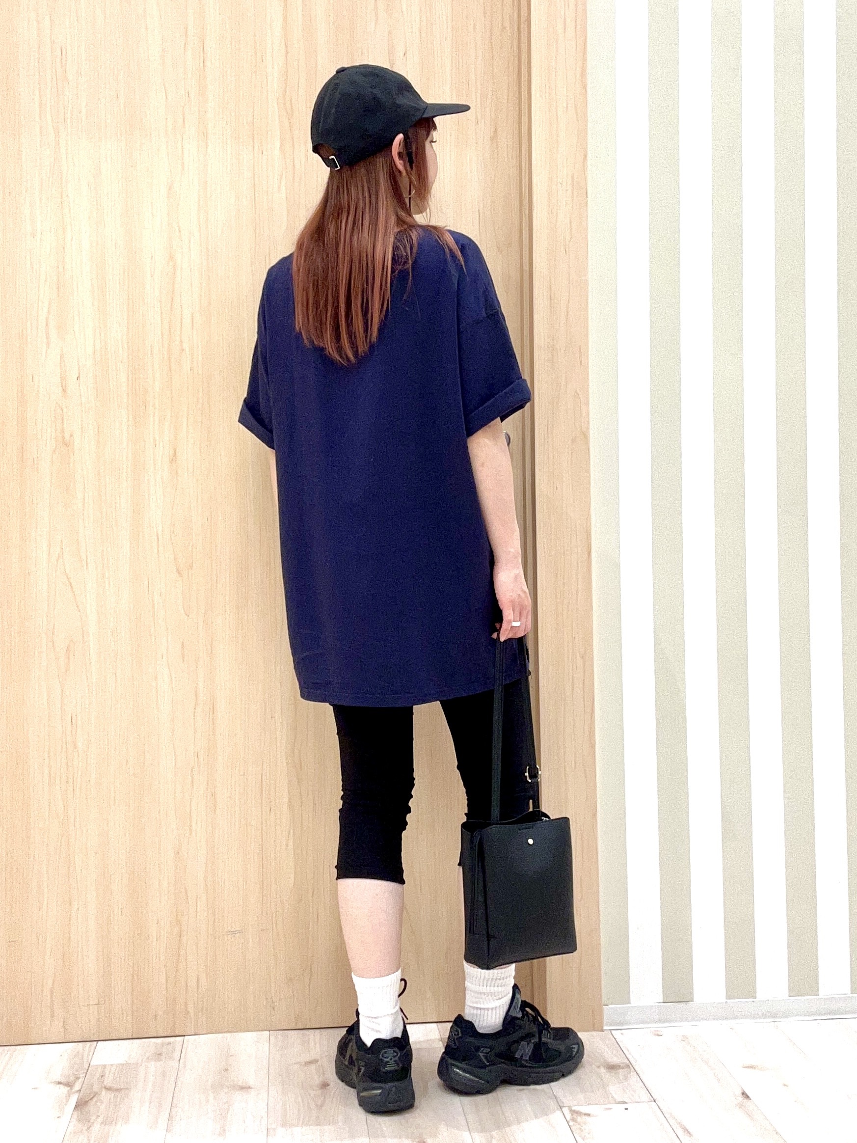 ririさんの「SHOO･LA･RUE｜【体型カバー】ゆるっとBIGアソートTシャツ」を使ったコーディネート