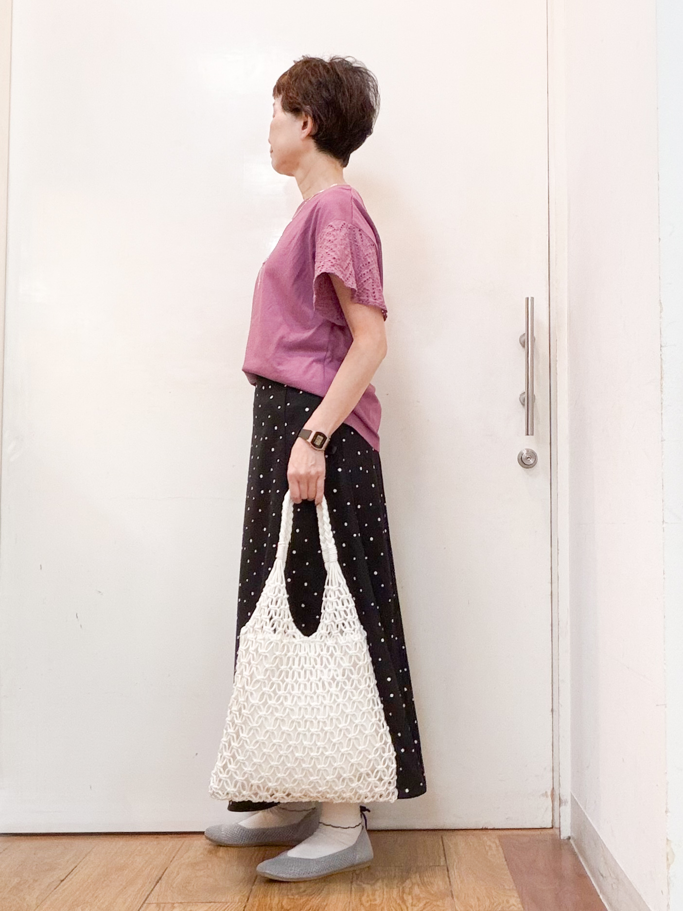 みぃさんの「SHOO･LA･RUE｜【S-LL/洗濯機可/体型カバー】汗じみが気になりにくい お袖レースフレアTシャツ」を使ったコーディネート