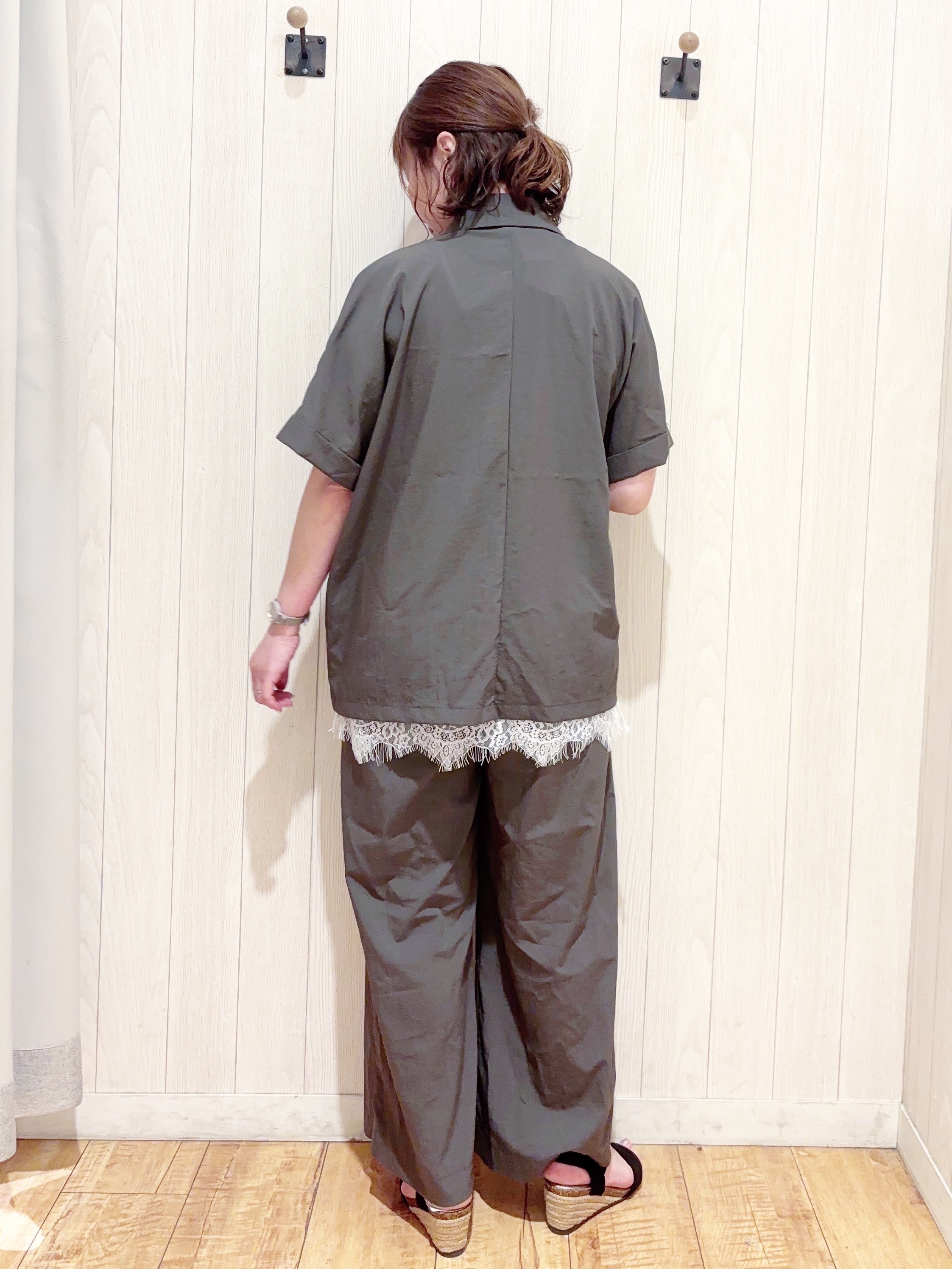 あいこさんの「SHOO･LA･RUE｜【高レビュー/洗濯機可/セットアップ可】軽凛(かろりん) 半袖ジャケット」を使ったコーディネート