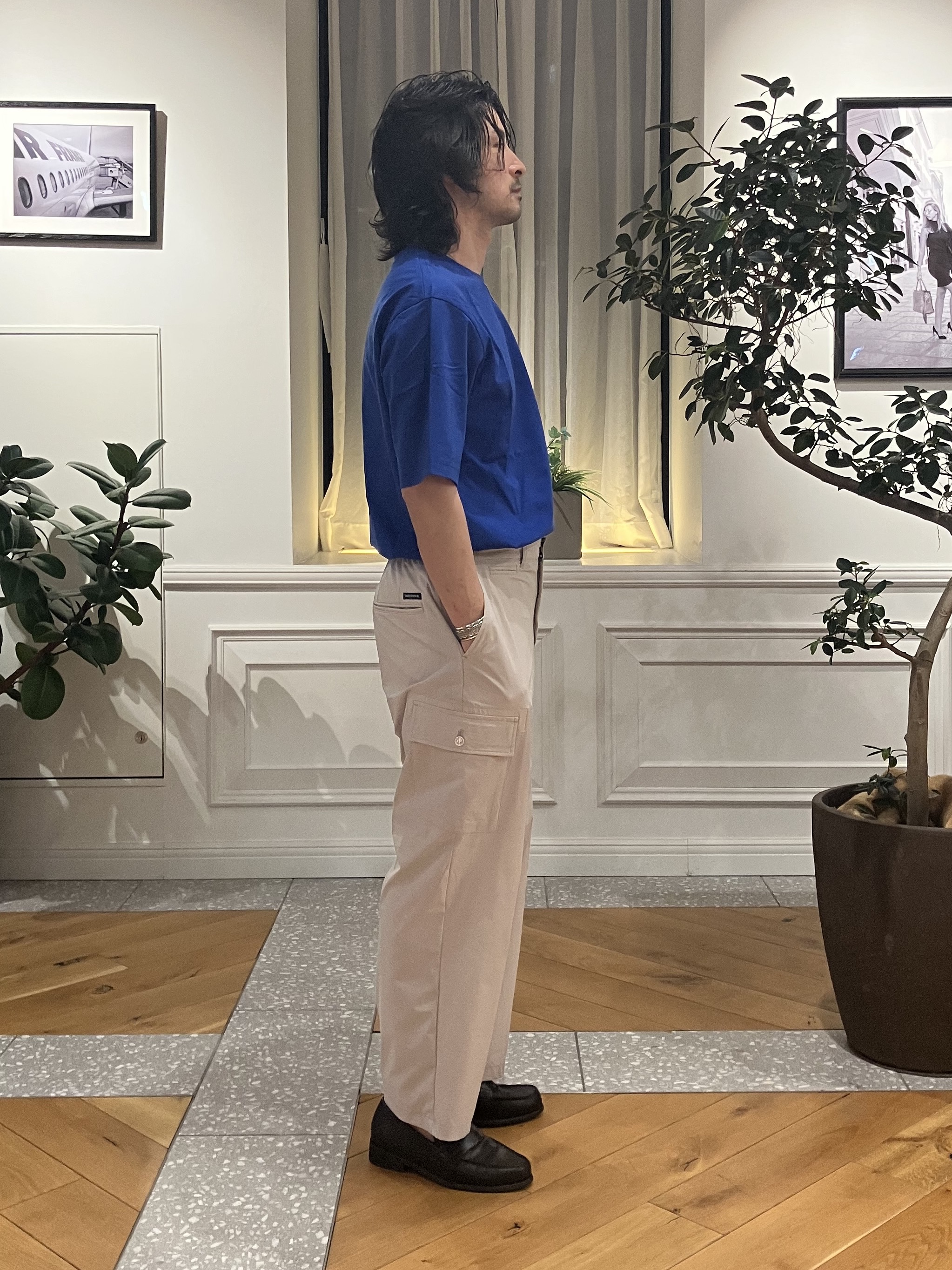 junyaさんの「DRESSTERIOR｜【接触冷感／UVカット／抗菌防臭／しわ防止】クールデオドラント ピストルベアーTシャツ」を使ったコーディネート