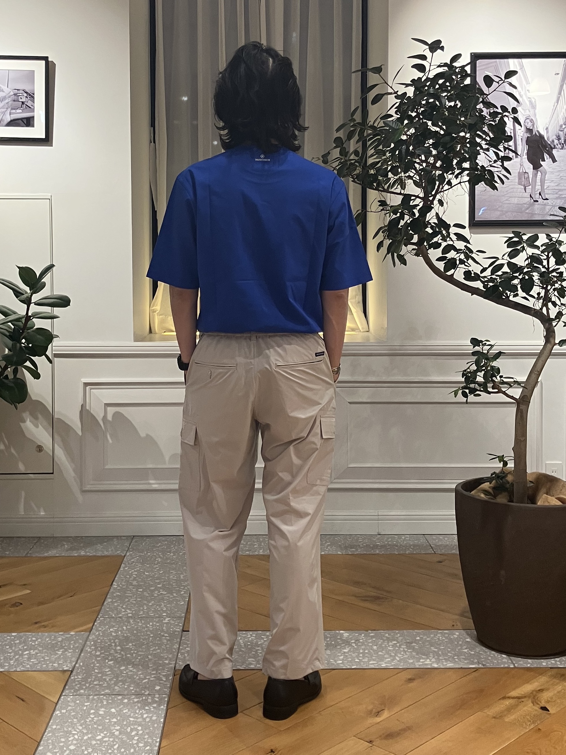 junyaさんの「DRESSTERIOR｜【接触冷感／UVカット／抗菌防臭／しわ防止】クールデオドラント ピストルベアーTシャツ」を使ったコーディネート