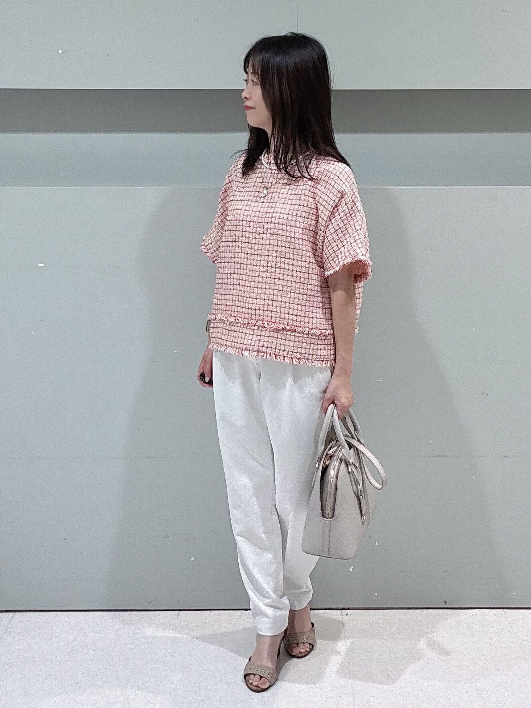 makiさんの「UNTITLED｜◆ファンシーツイードブラウス」を使ったコーディネート