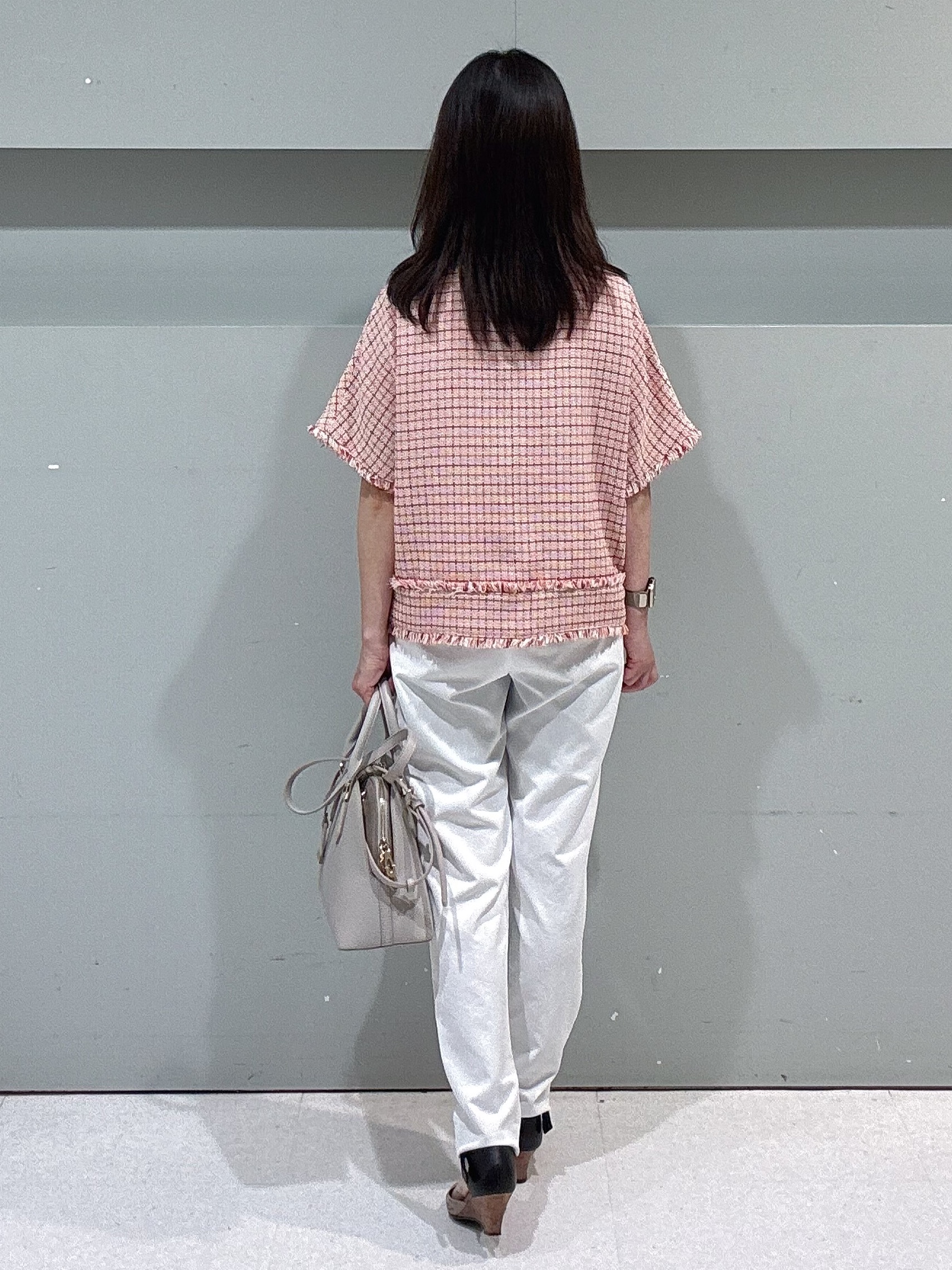 makiさんの「UNTITLED｜◆ファンシーツイードブラウス」を使ったコーディネート