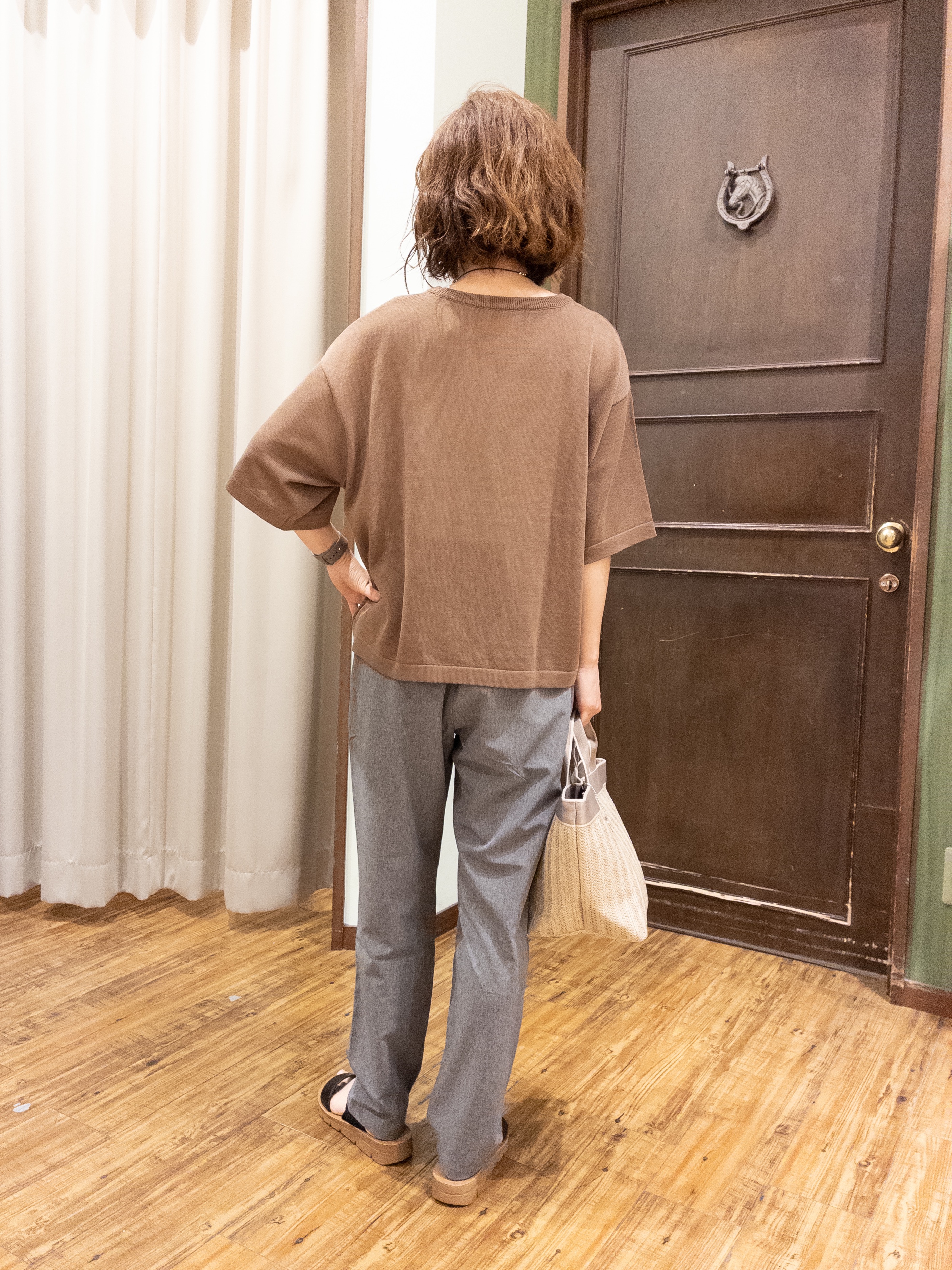 yukaさんの「SHOO･LA･RUE｜【体型カバー】程よい透け感 デザインアソート 5分袖シアーニット」を使ったコーディネート
