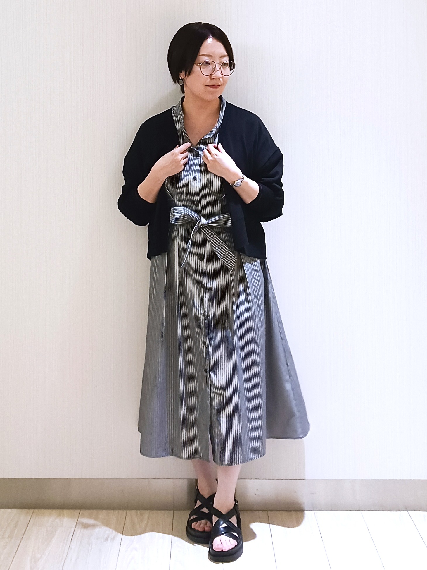 KaHoさんの「index｜【接触冷感／UV】ストライプタックシャツワンピース《洗濯機OK》」を使ったコーディネート